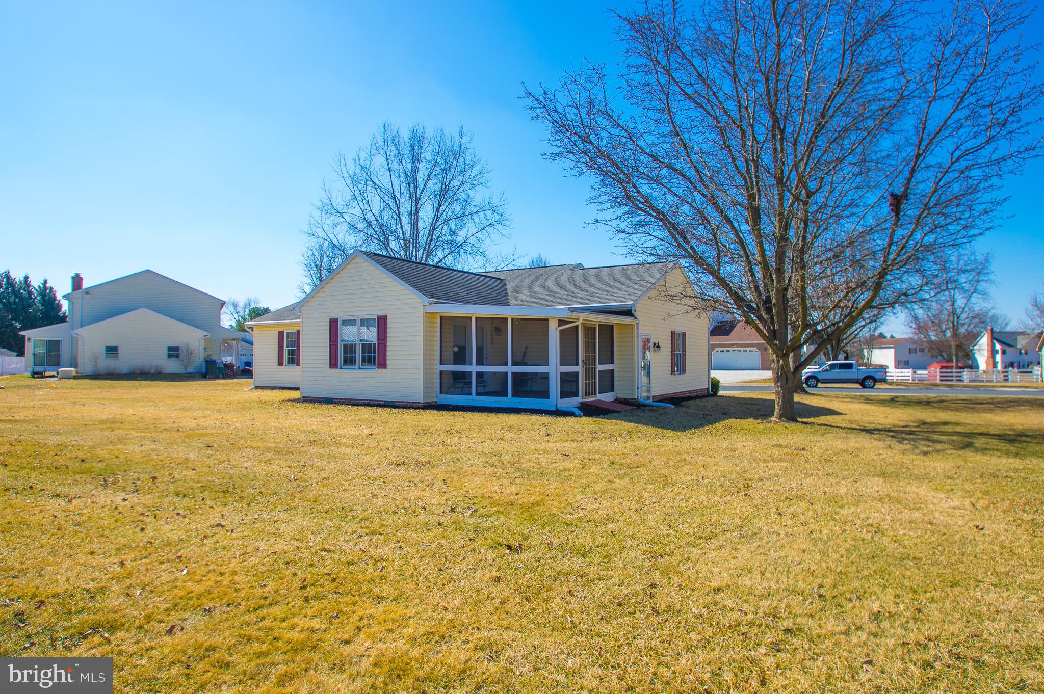 MEADOWVIEW ESTATES - Residential