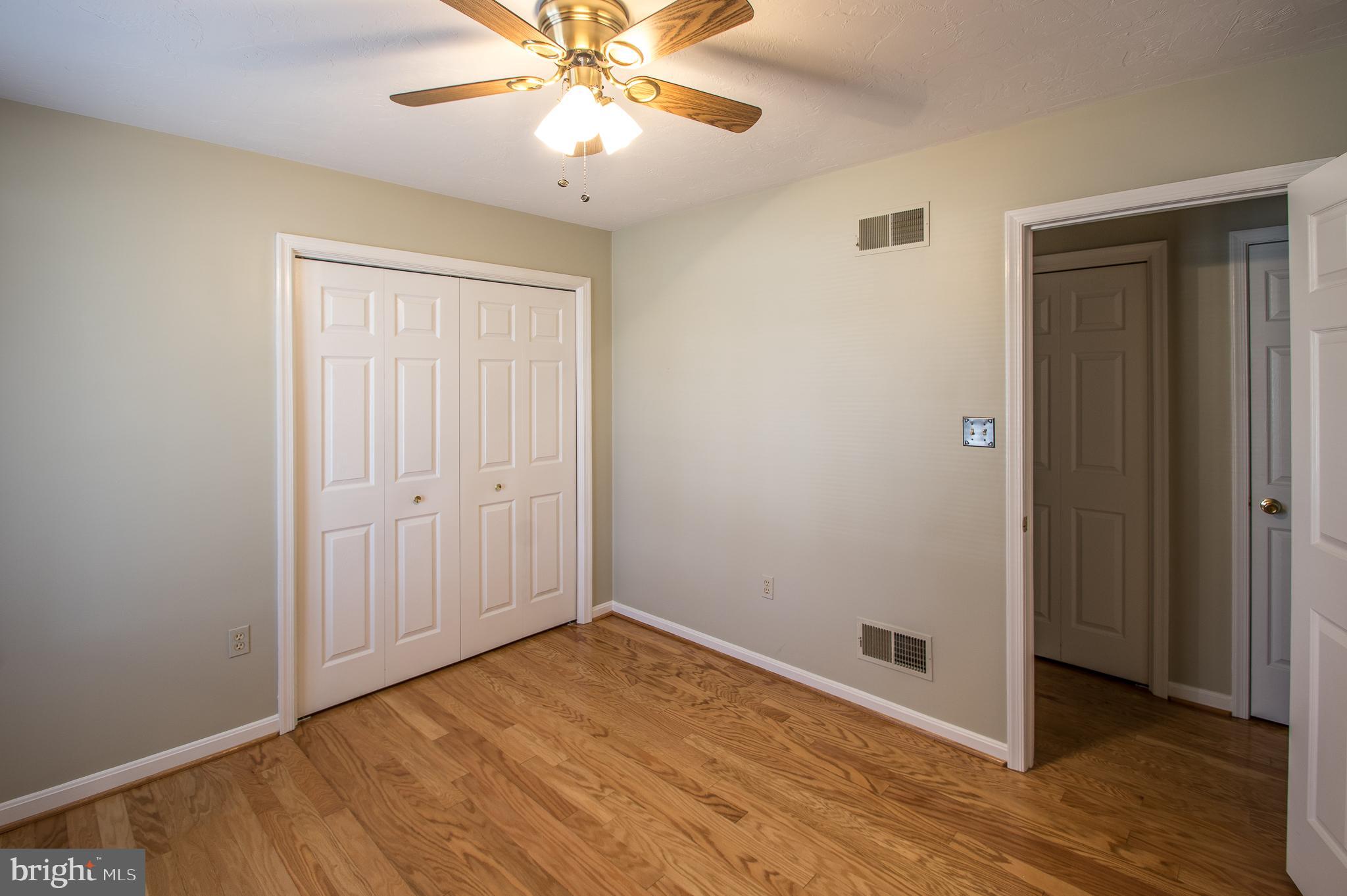 MEADOWVIEW ESTATES - Residential