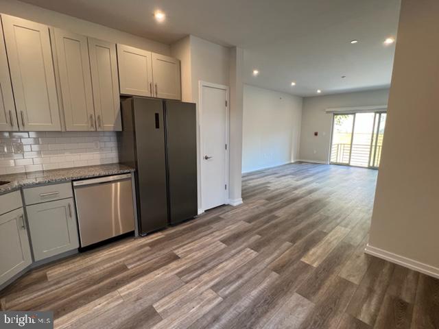 POINT BREEZE - Residential Lease