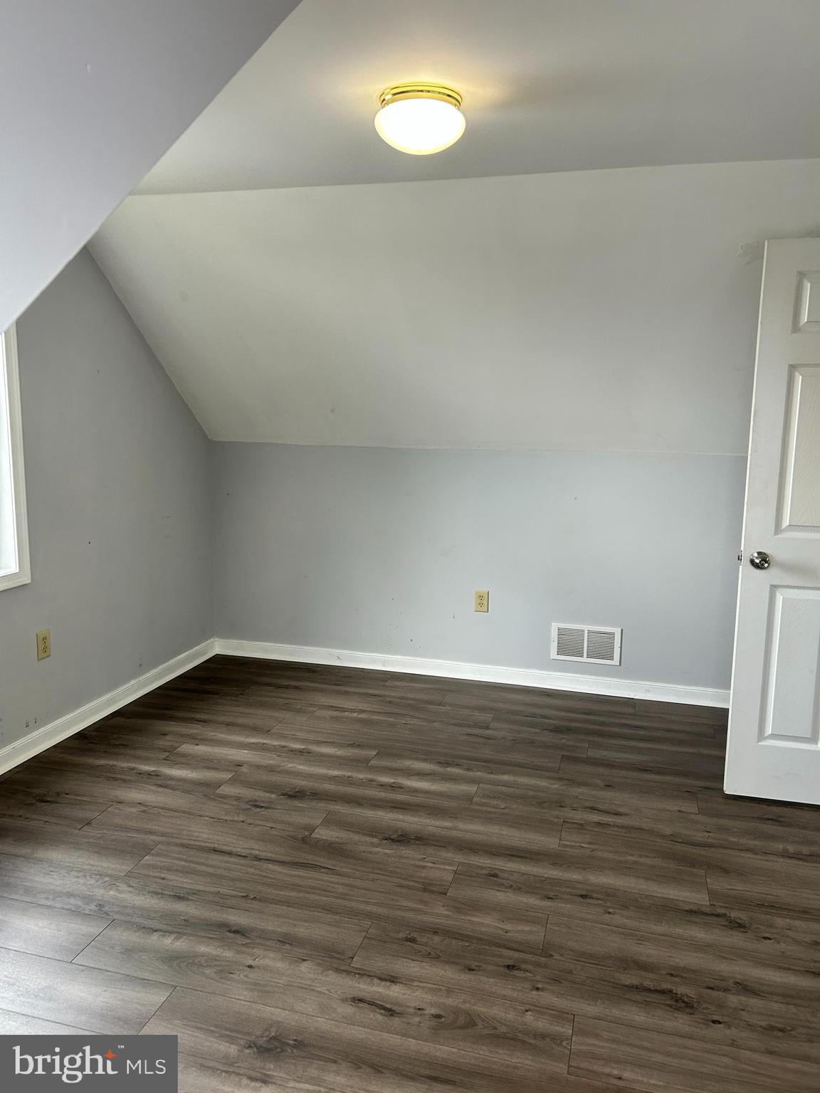 WALNUT POINT HEIGHTS - Residential