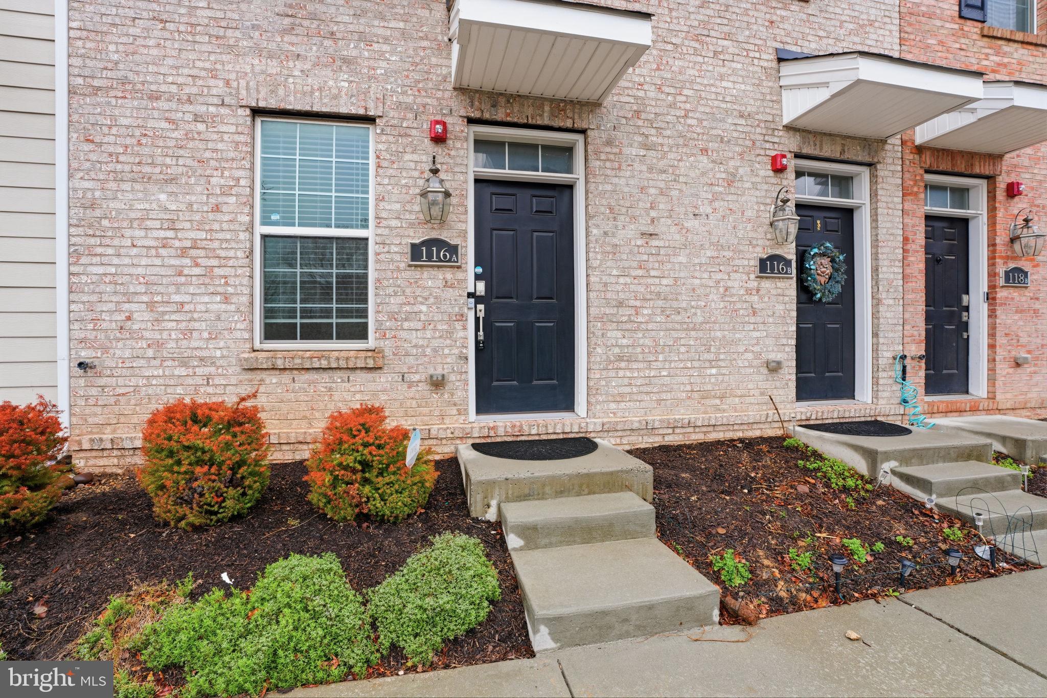 WATERSIDE - Residential