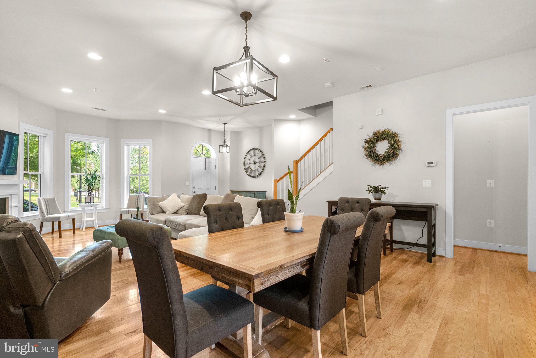 POTOMAC YARD - Residential Lease