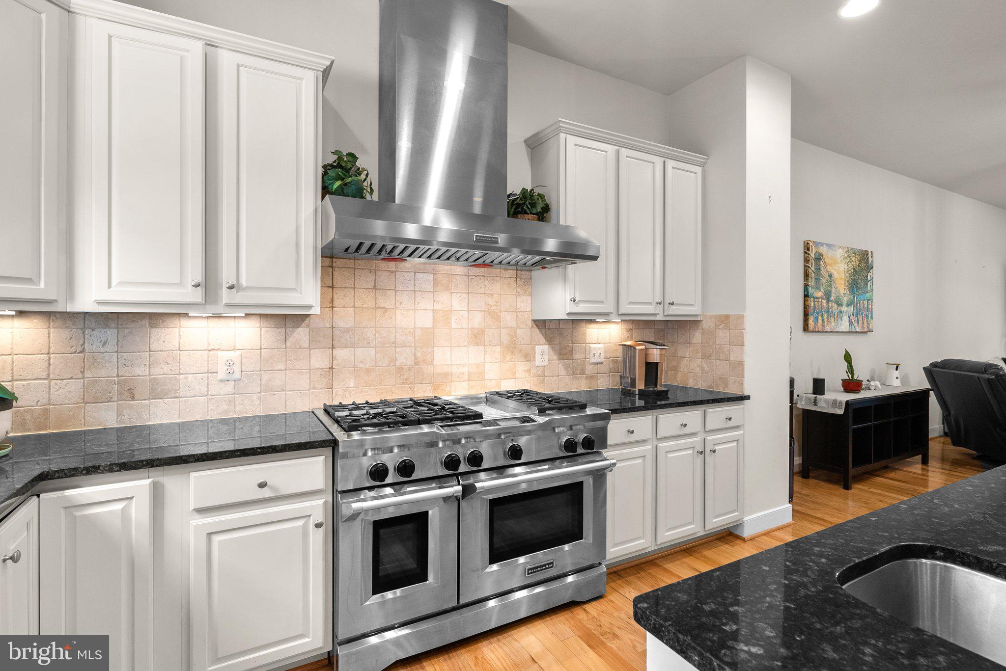 POTOMAC YARD - Residential Lease