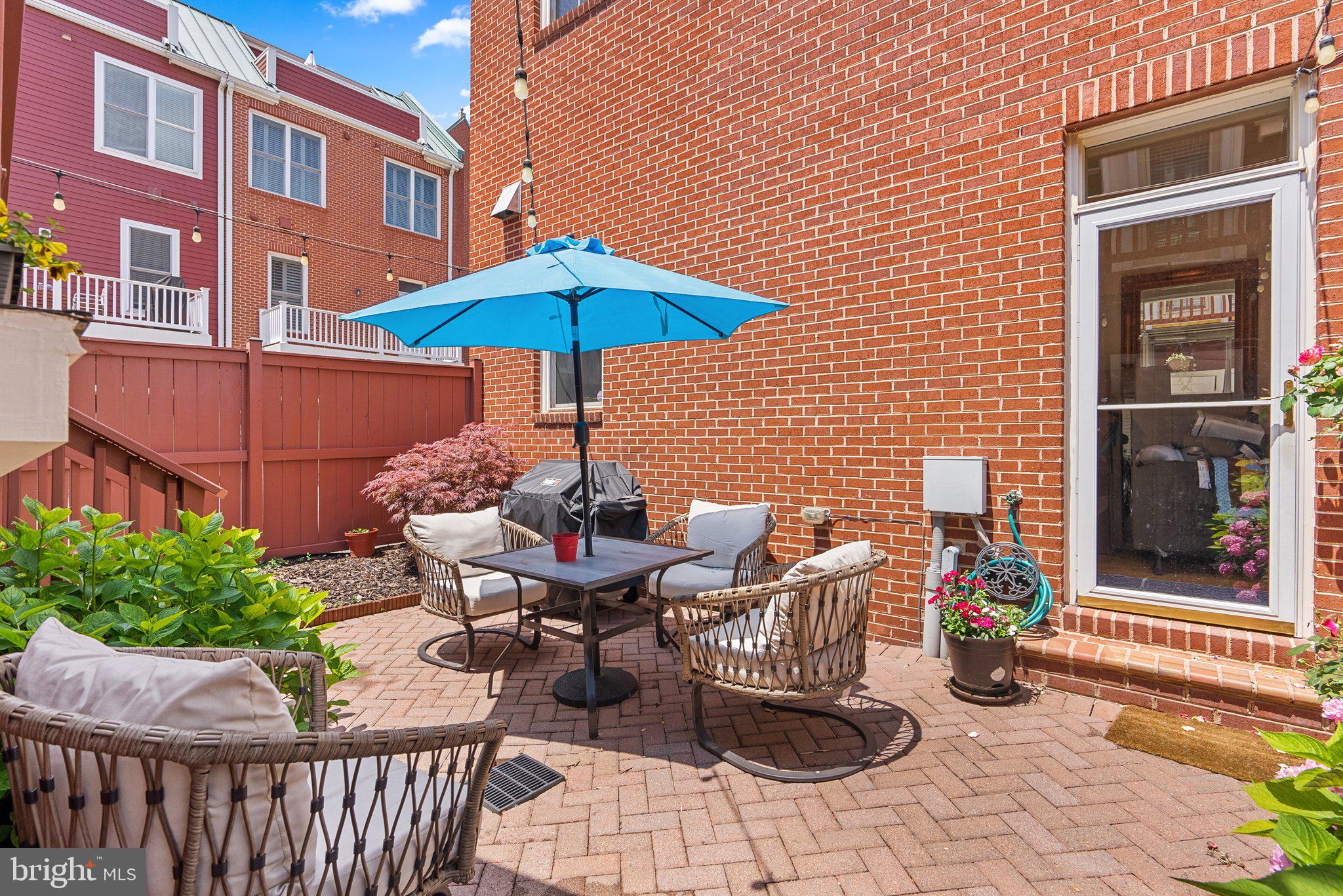 POTOMAC YARD - Residential Lease