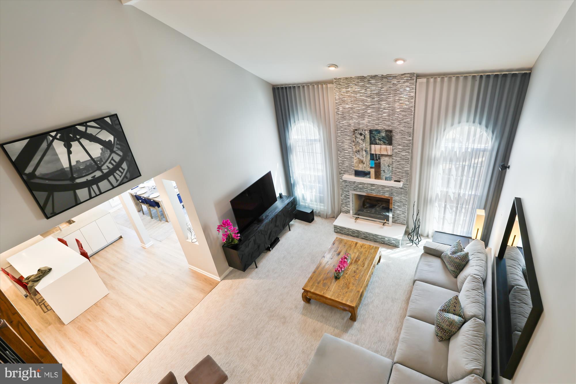 ISLAND CREEK - Residential