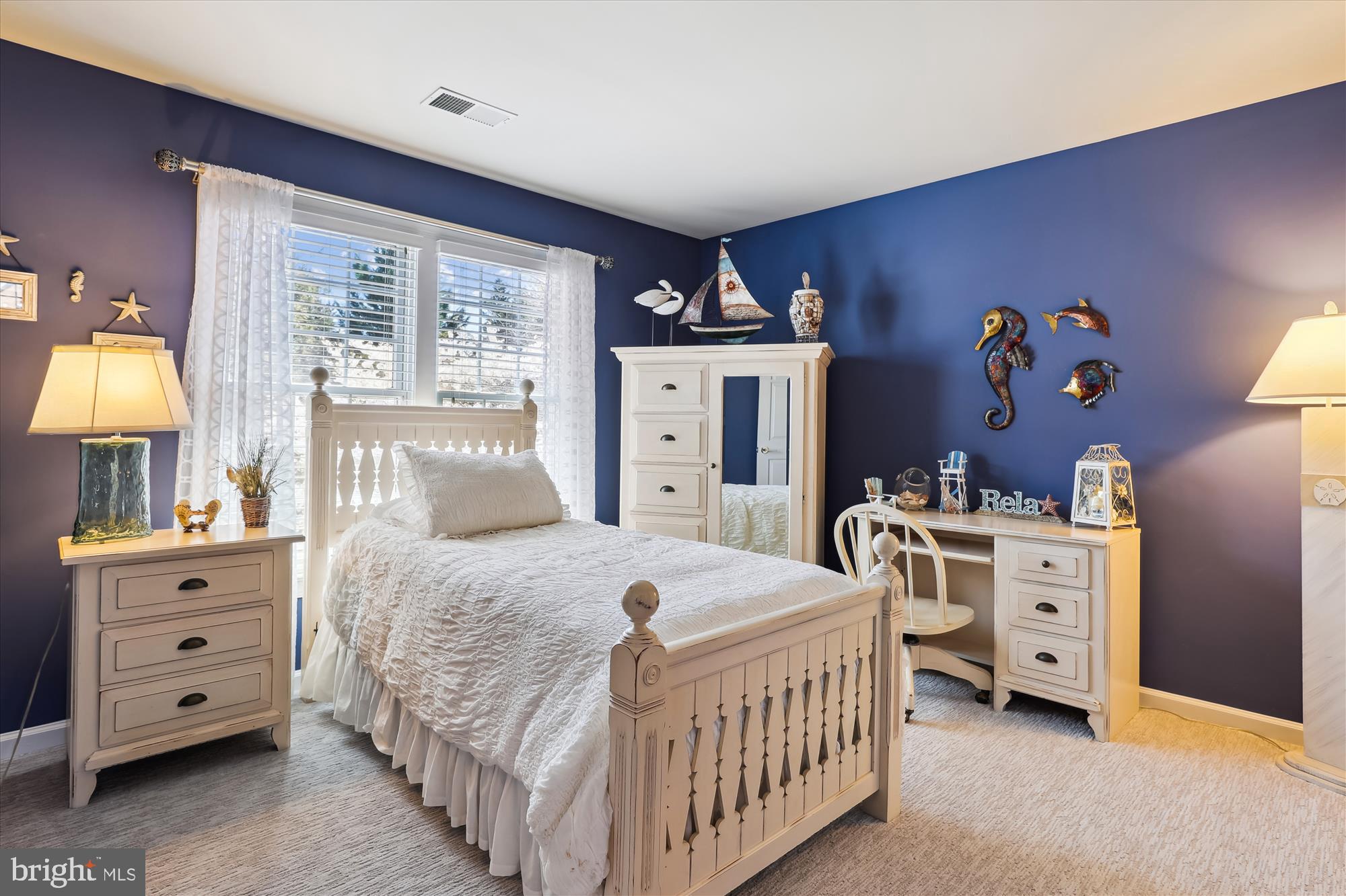 ISLAND CREEK - Residential