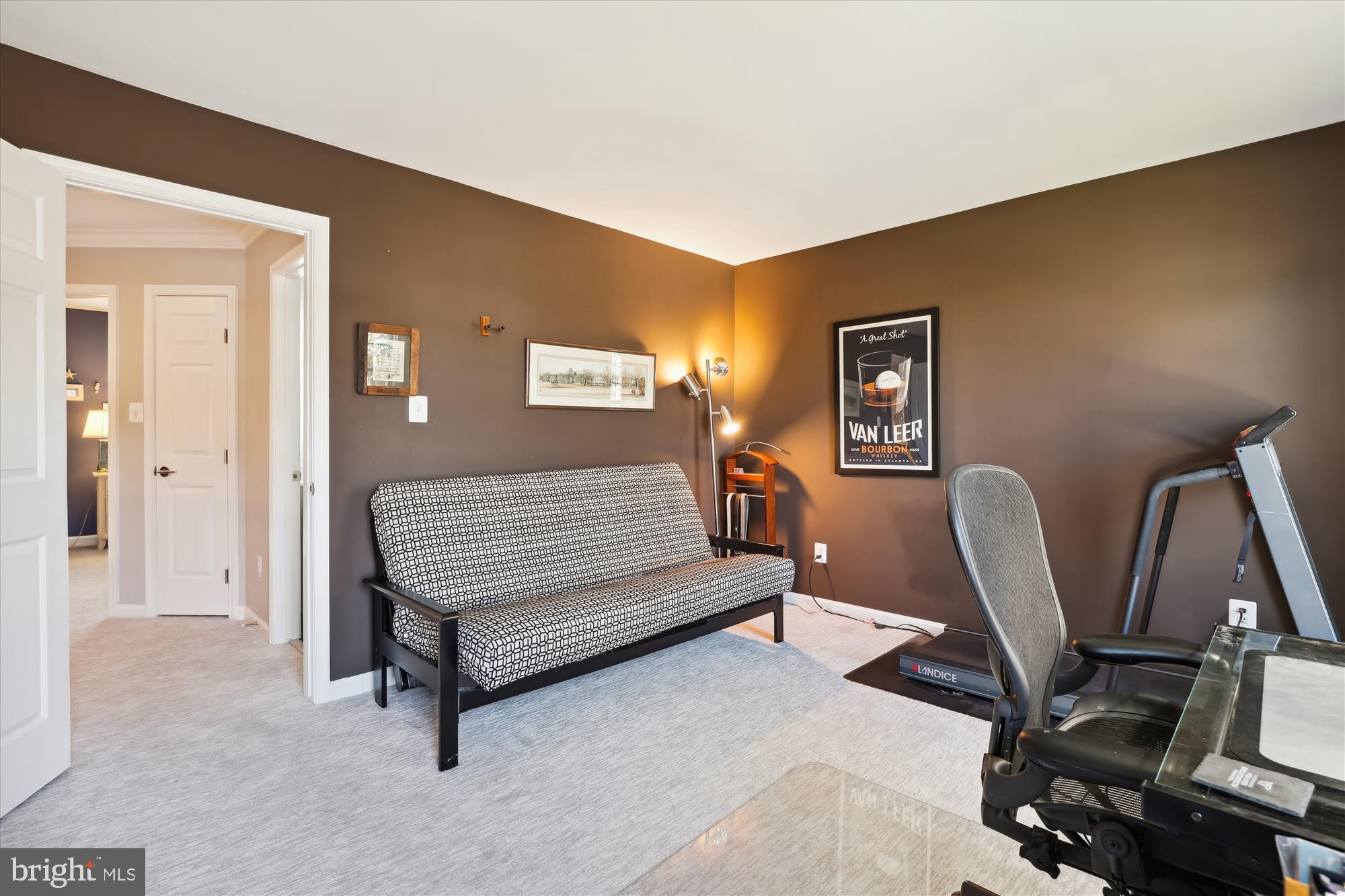 ISLAND CREEK - Residential