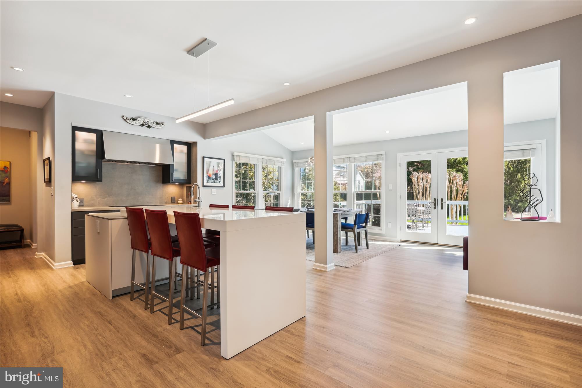 ISLAND CREEK - Residential