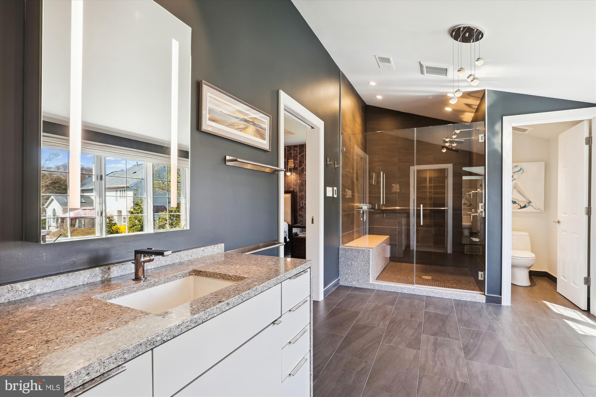 ISLAND CREEK - Residential