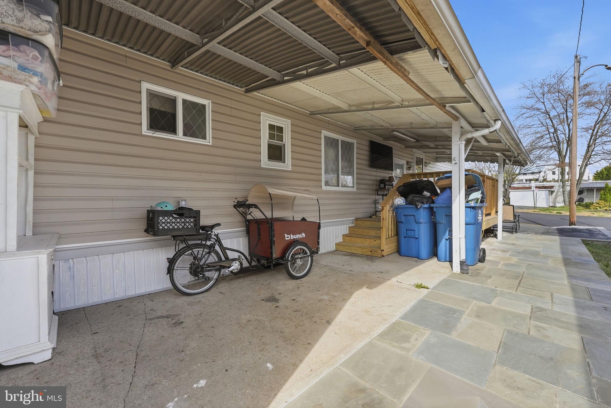 WAPLES MOBILE HOME PARK - Residential