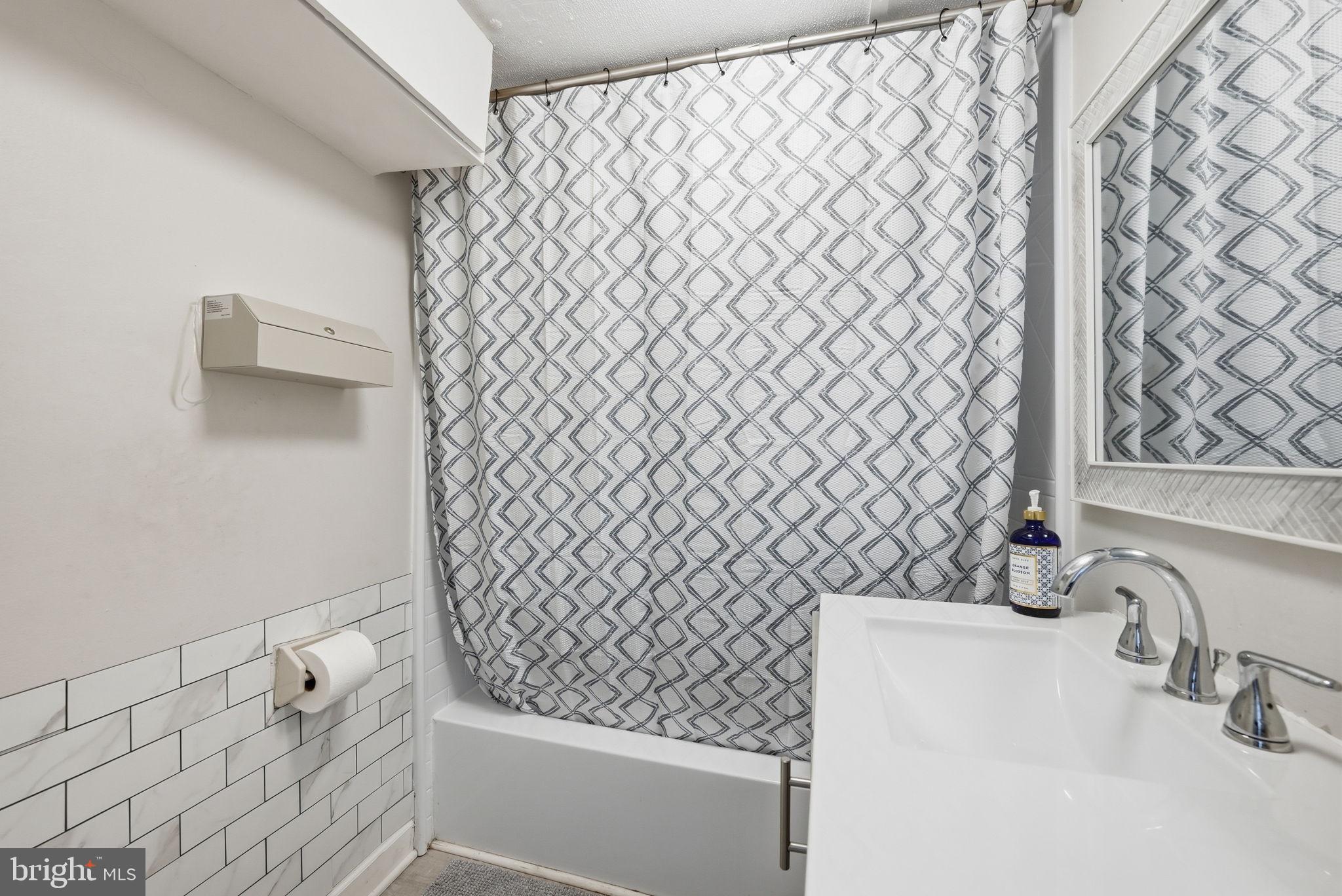 WAPLES MOBILE HOME PARK - Residential