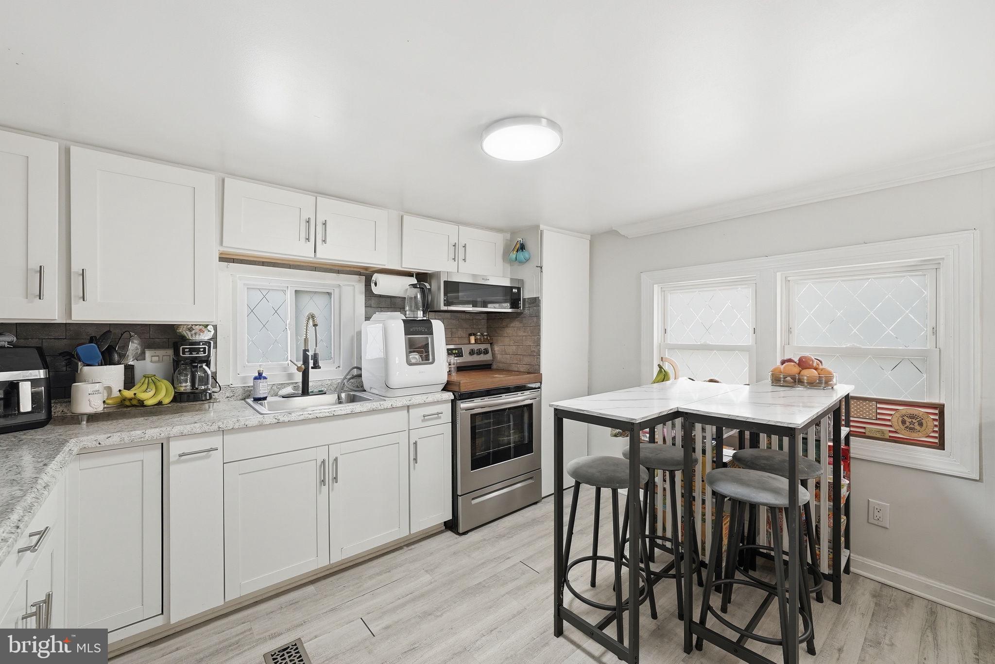 WAPLES MOBILE HOME PARK - Residential