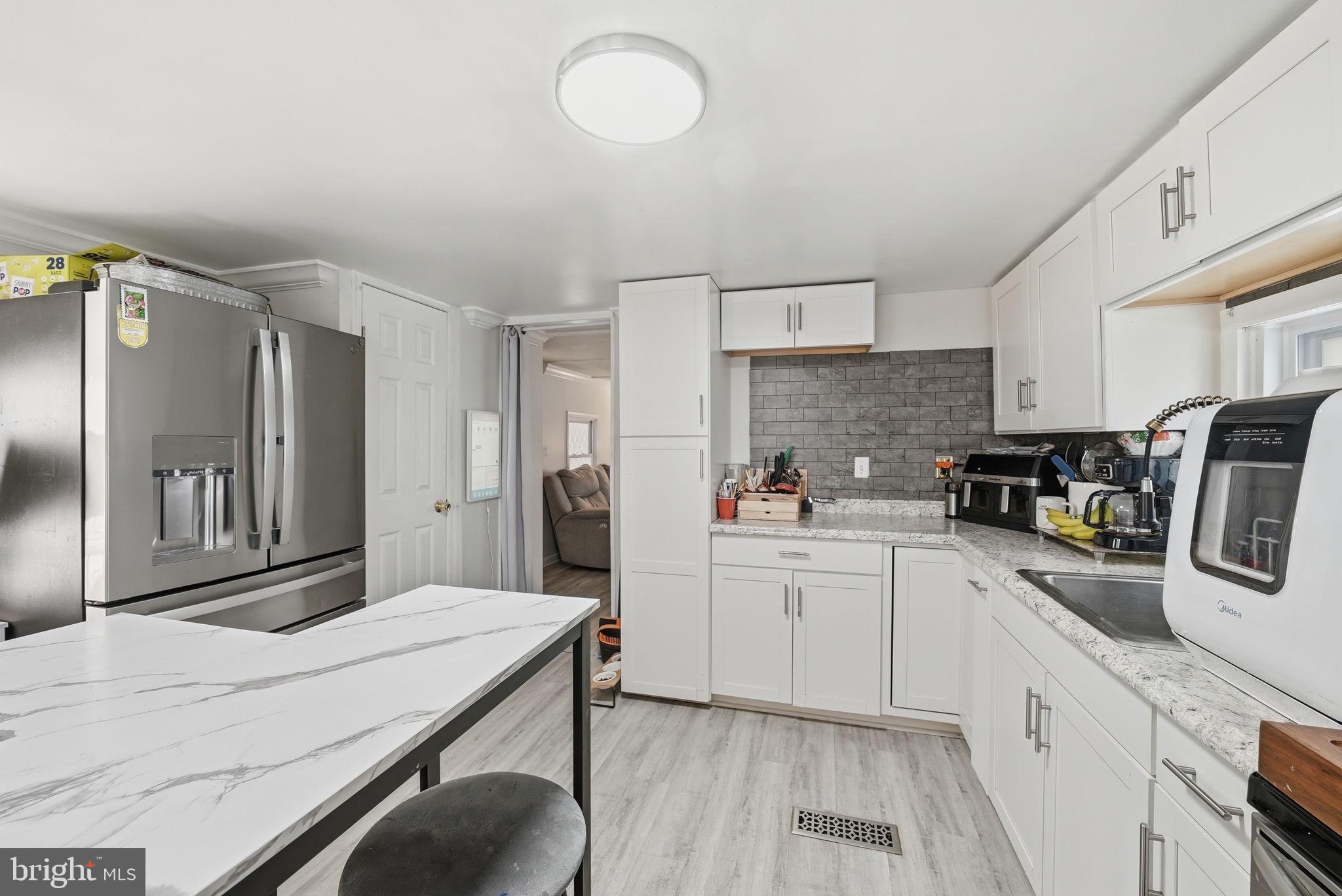 WAPLES MOBILE HOME PARK - Residential