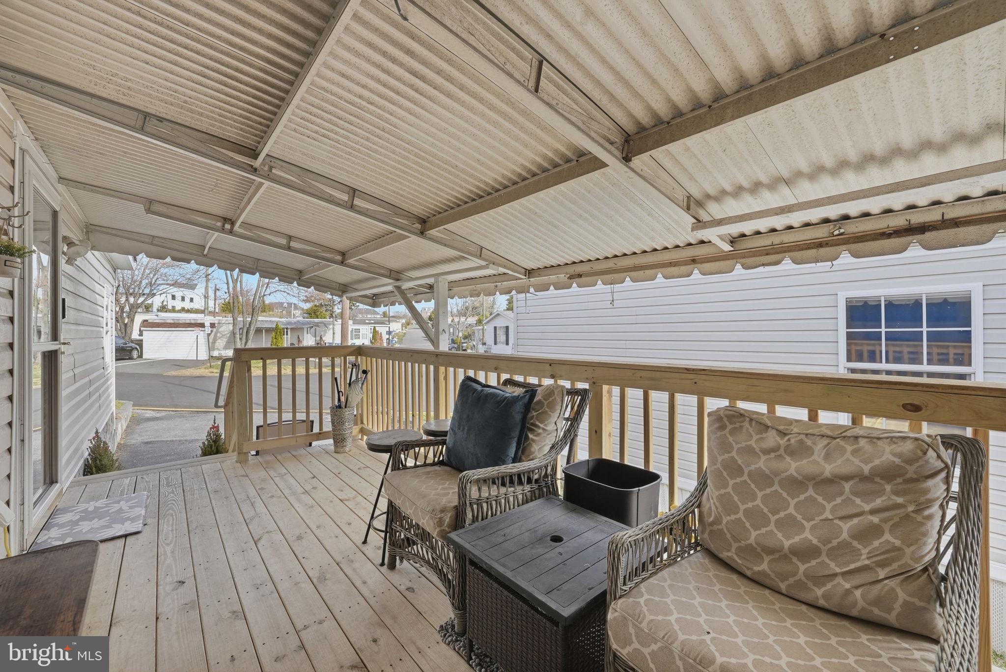 WAPLES MOBILE HOME PARK - Residential