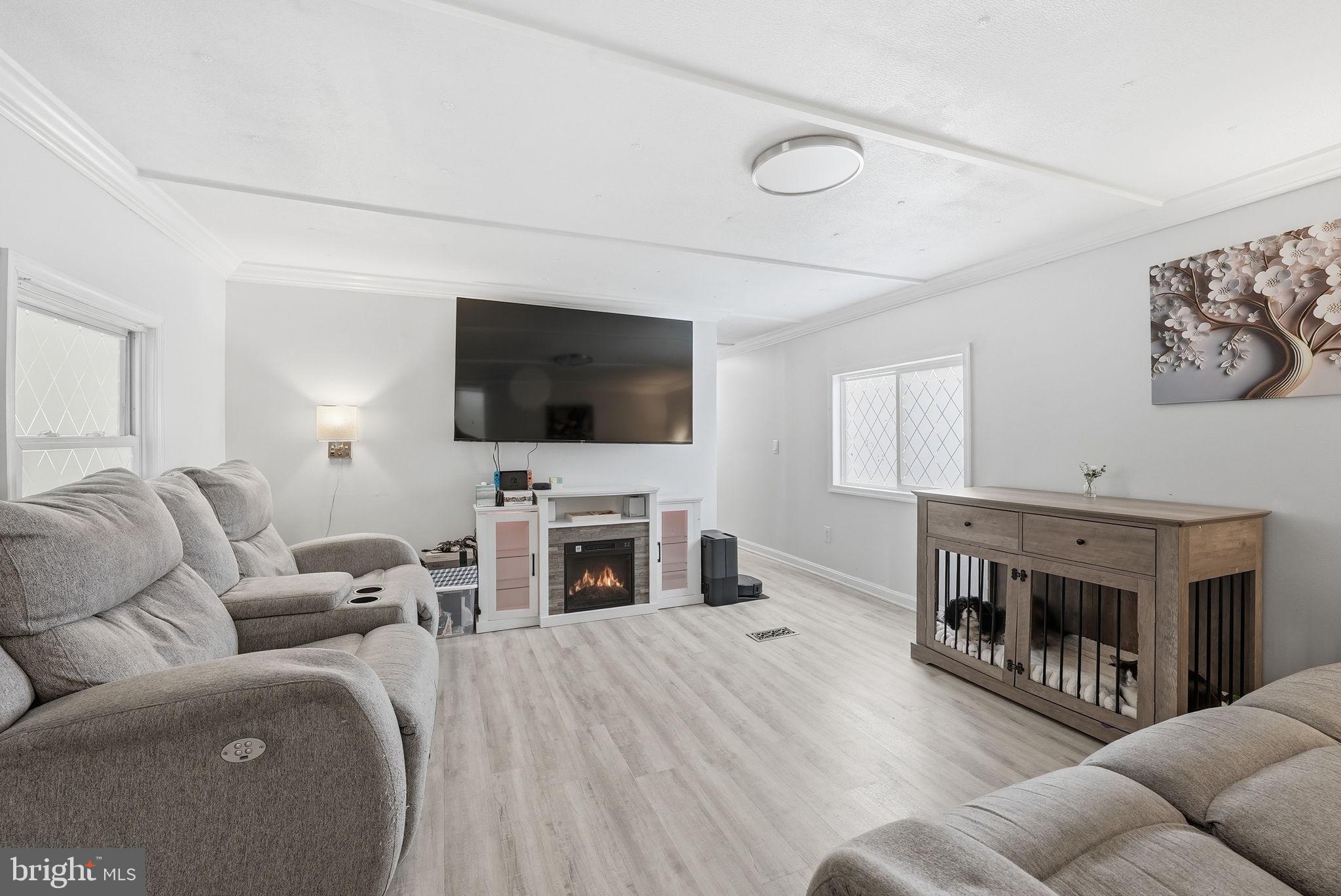 WAPLES MOBILE HOME PARK - Residential