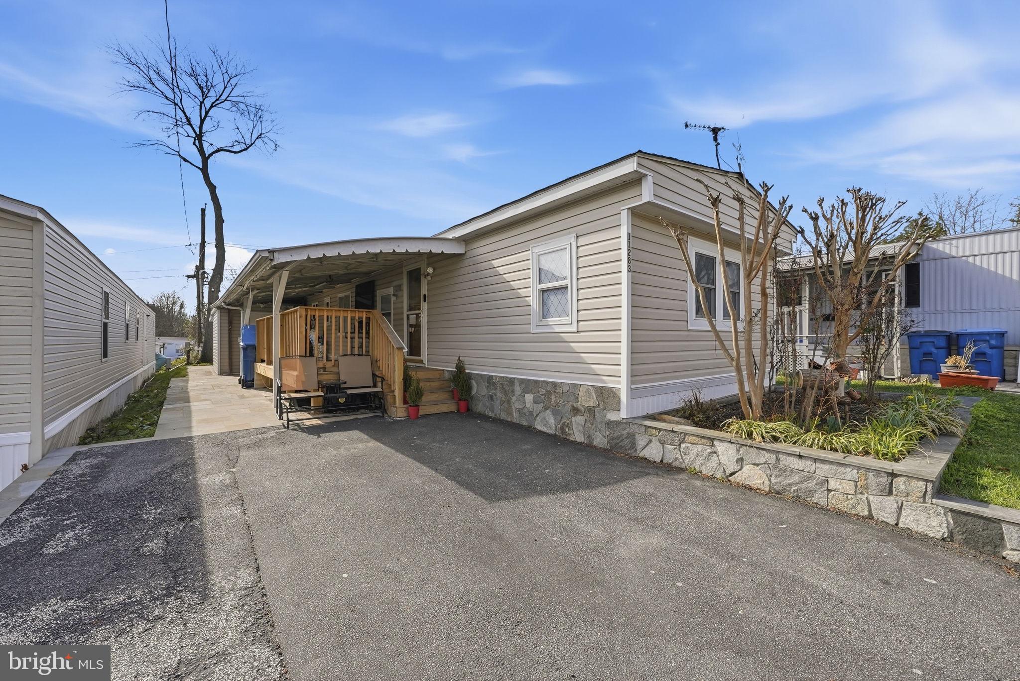WAPLES MOBILE HOME PARK - Residential