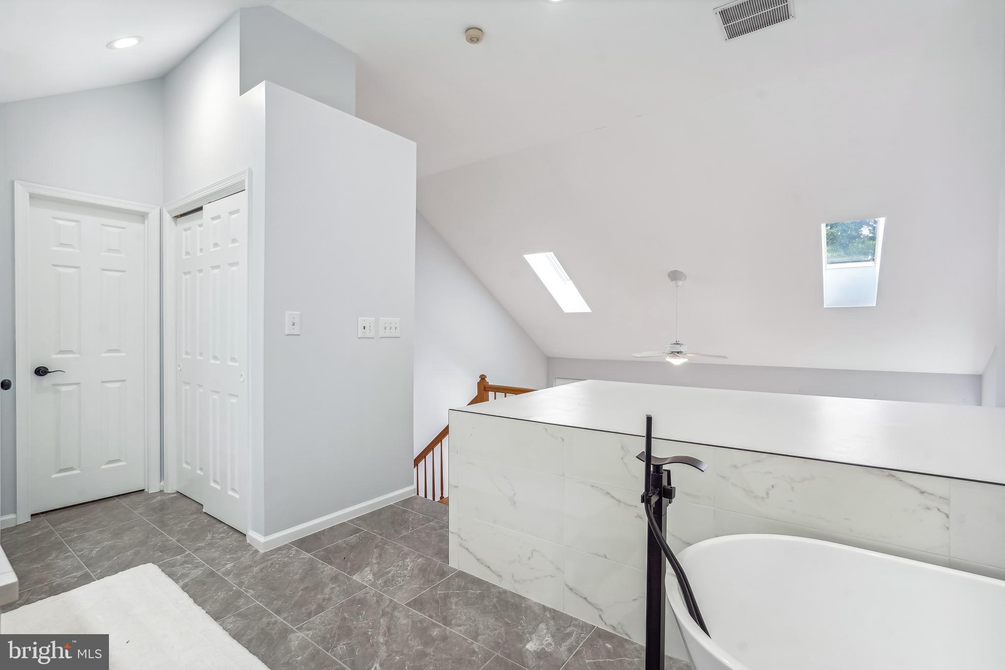 BRYARTON - Residential