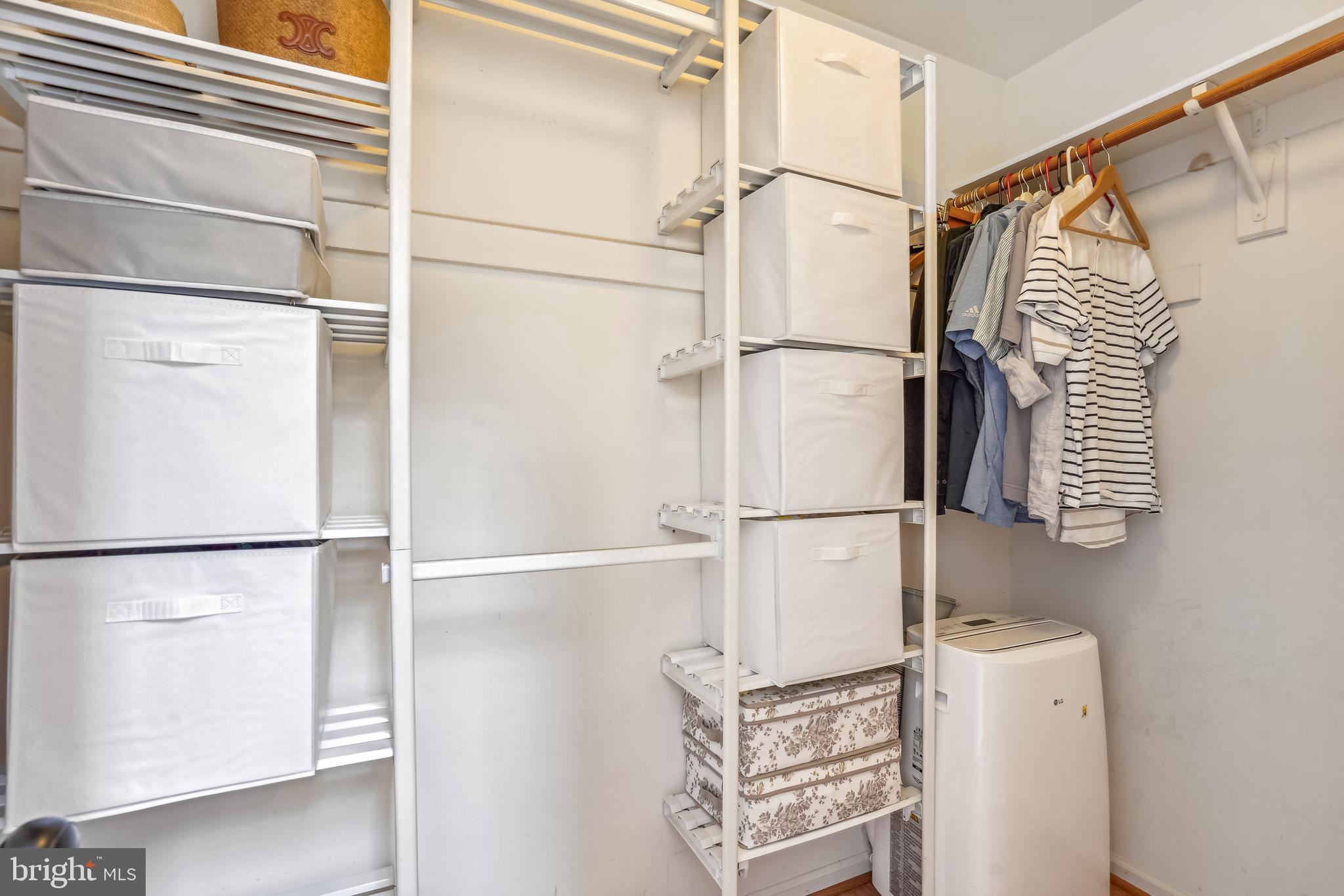 BRYARTON - Residential