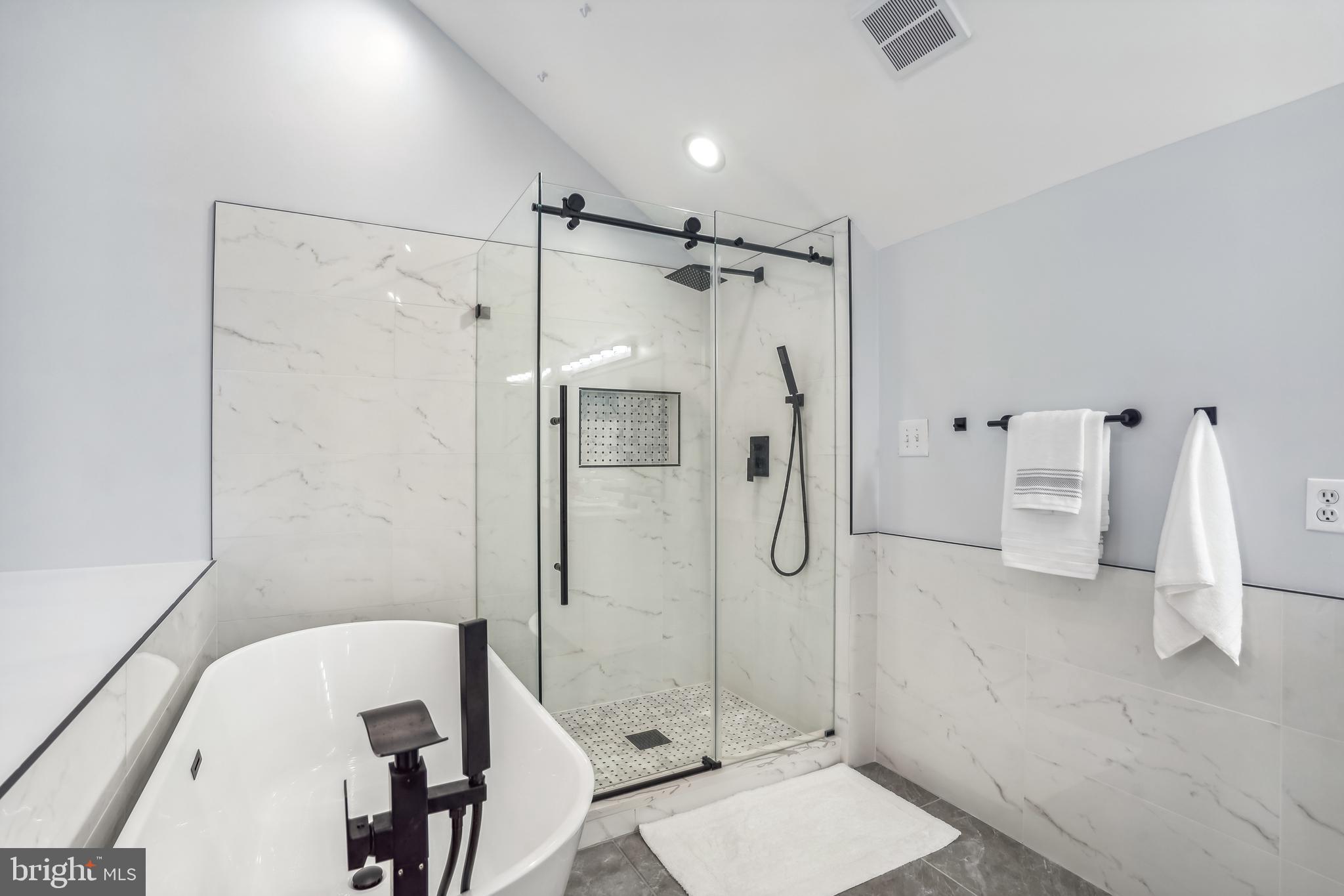 BRYARTON - Residential