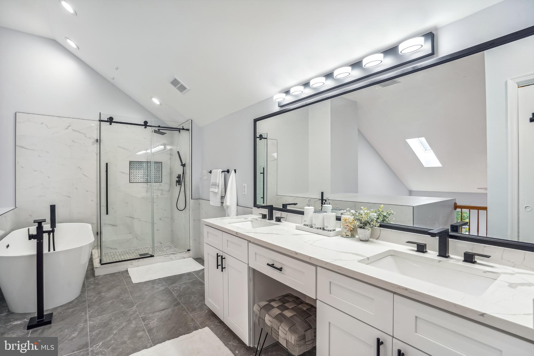 BRYARTON - Residential