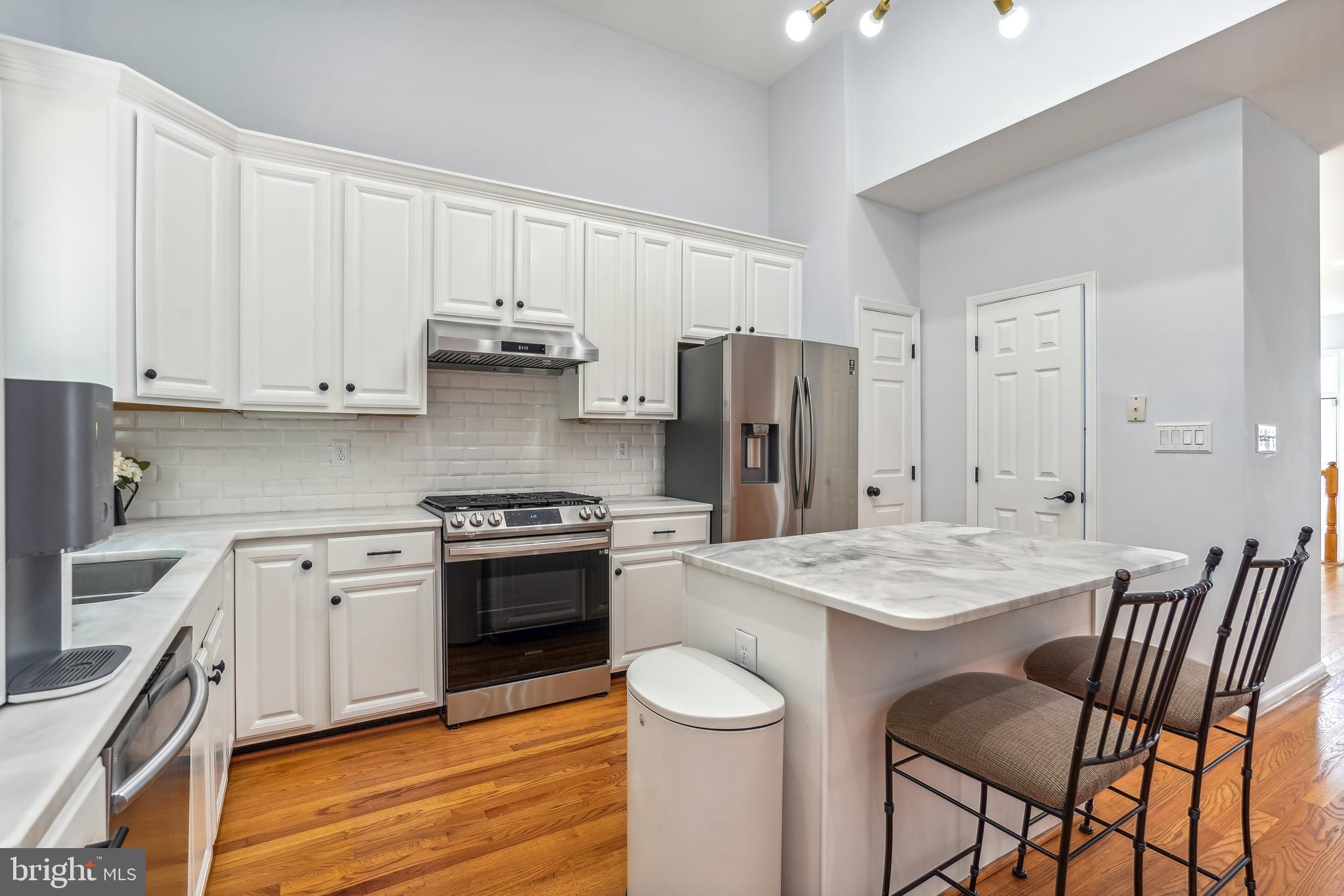 BRYARTON - Residential