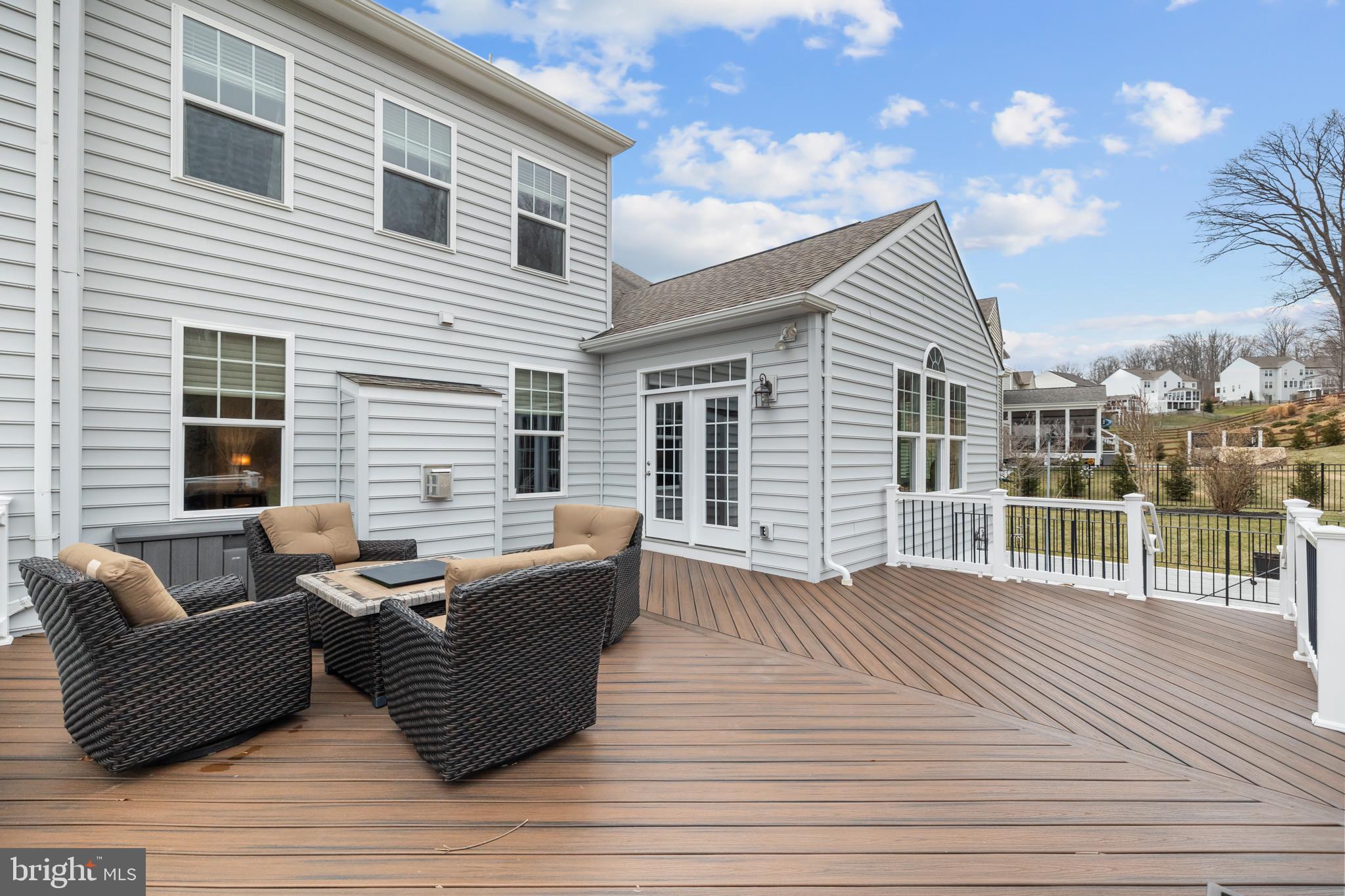 HISTORIC SELMA ESTATES - Residential