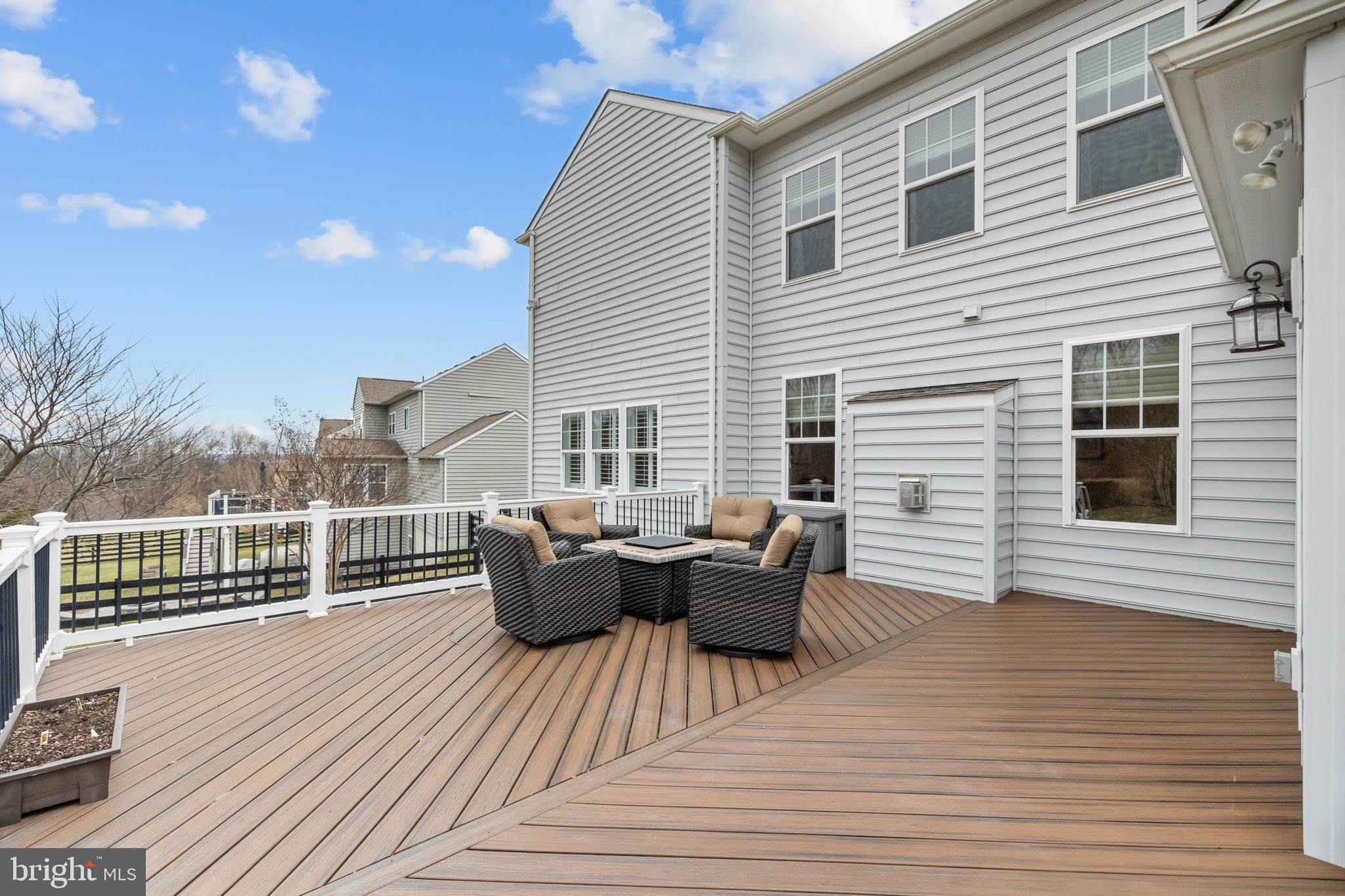 HISTORIC SELMA ESTATES - Residential