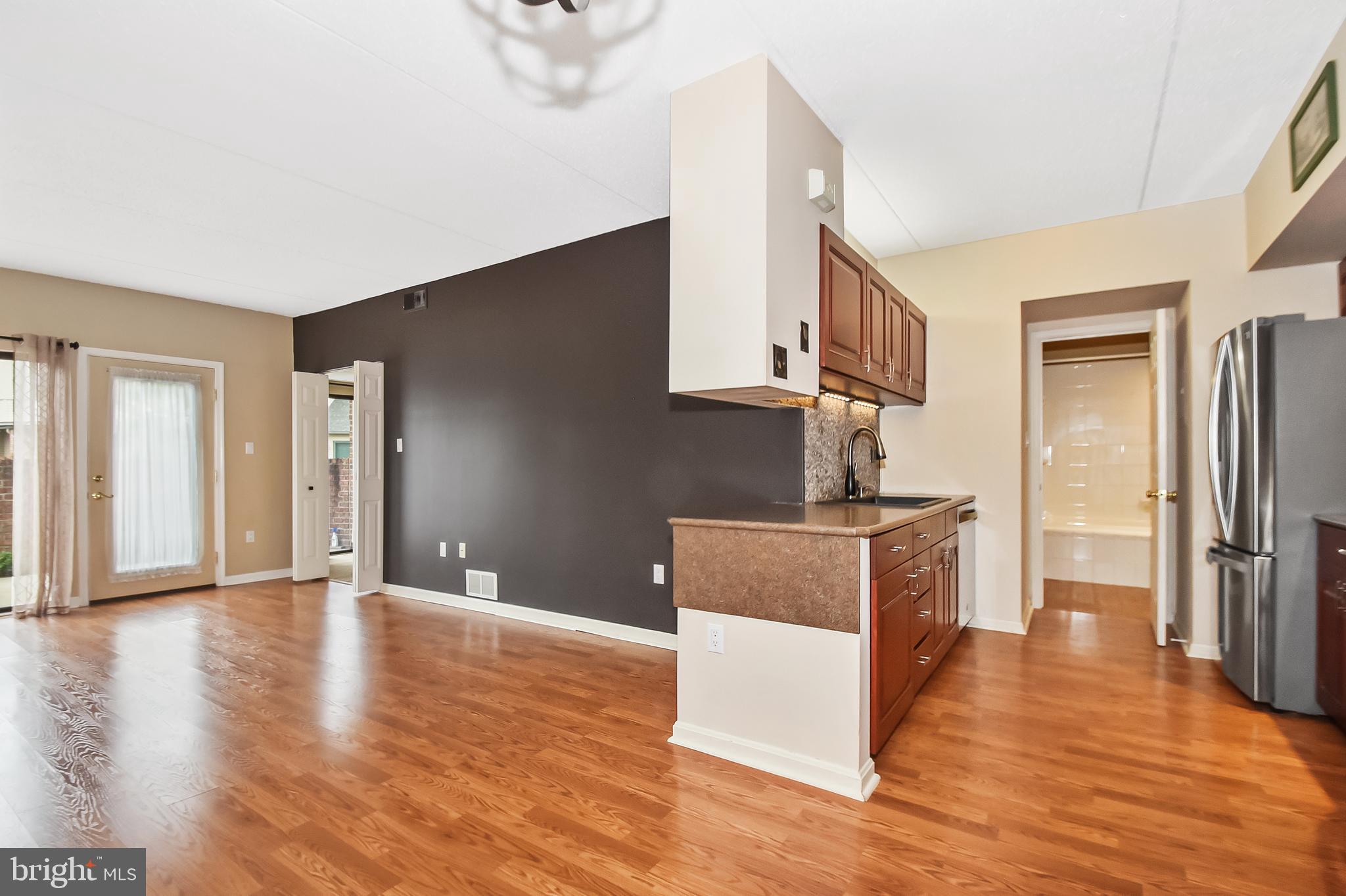 CHERRINGTON - Residential