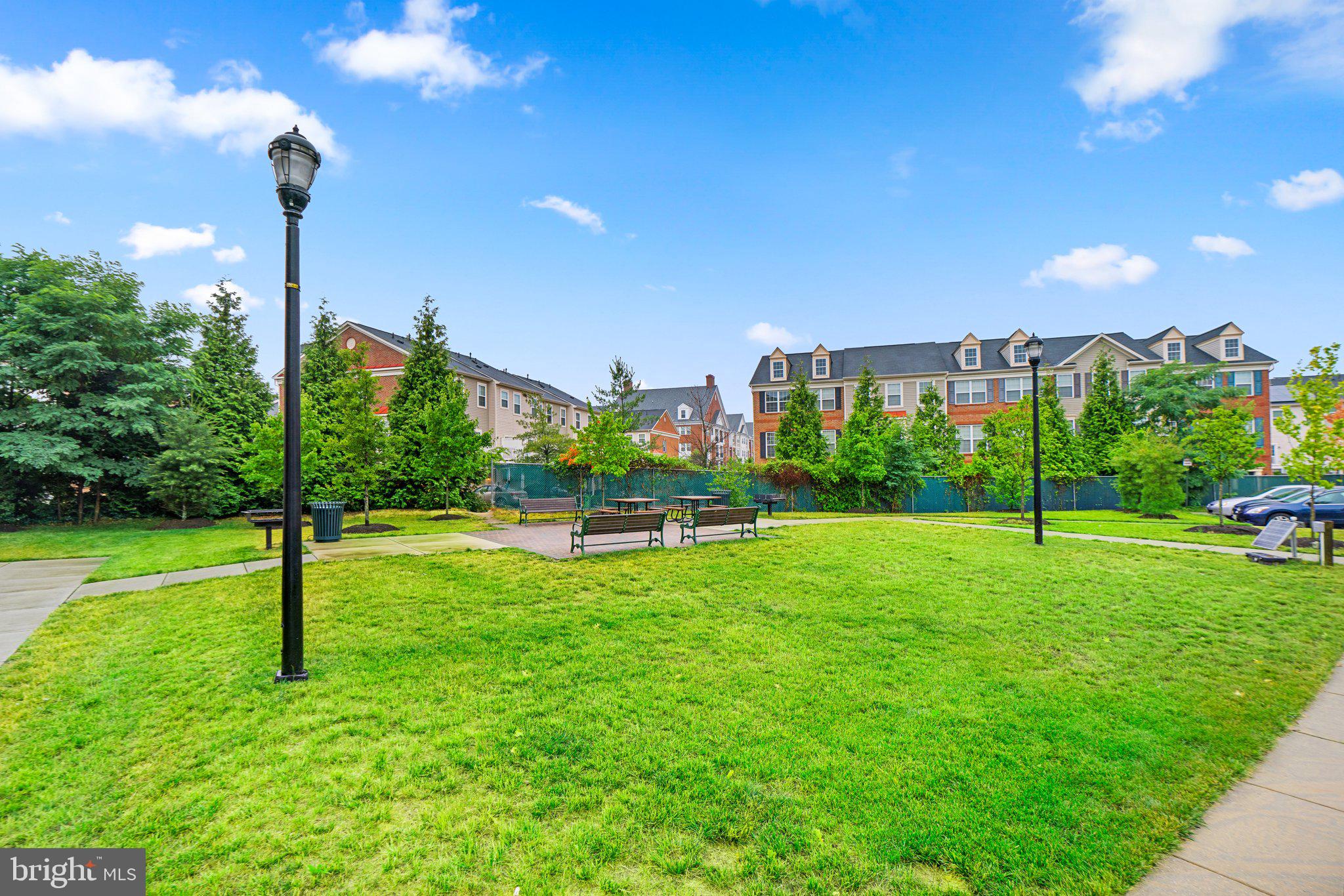 MORRIS PLACE - Residential Lease