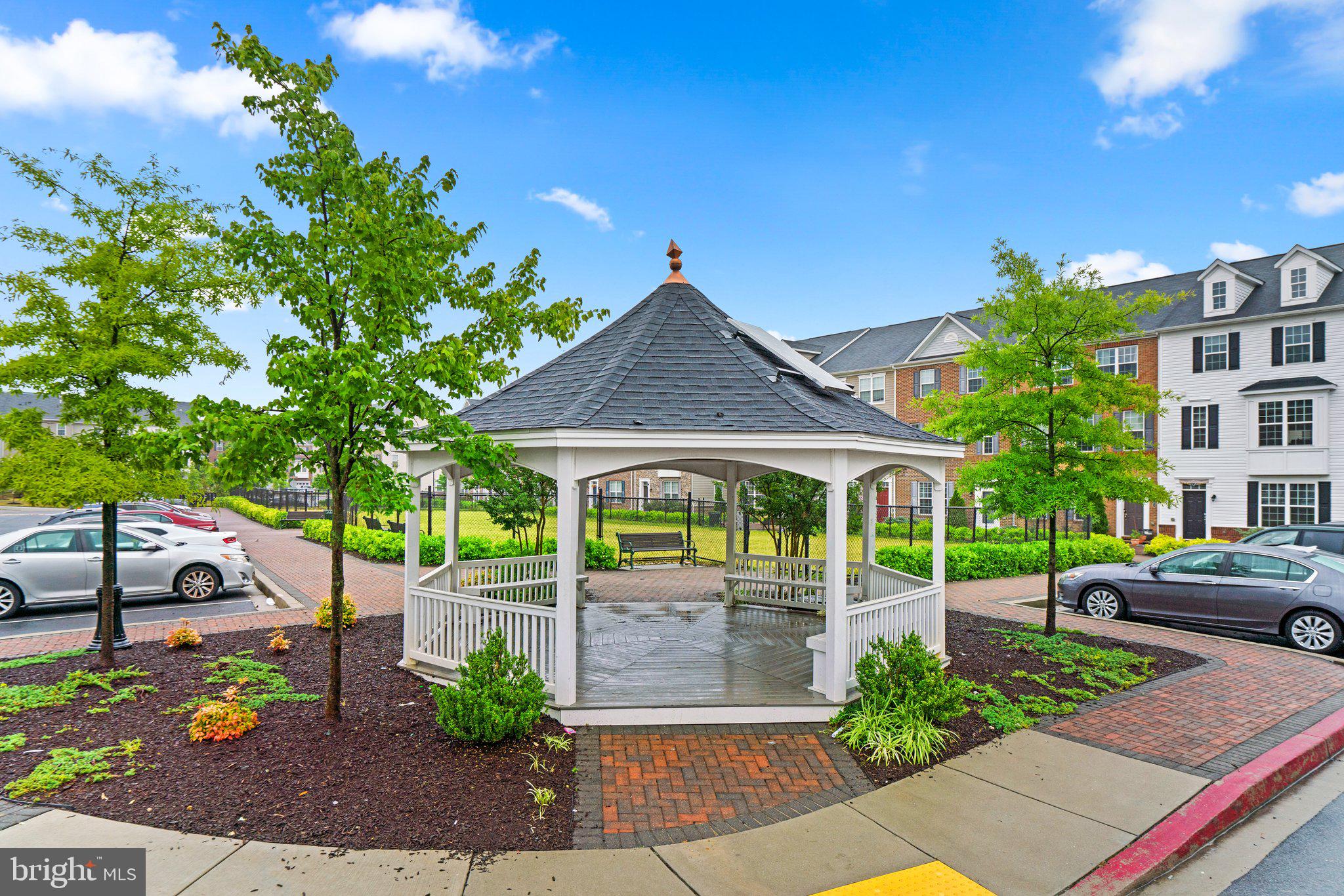 MORRIS PLACE - Residential Lease