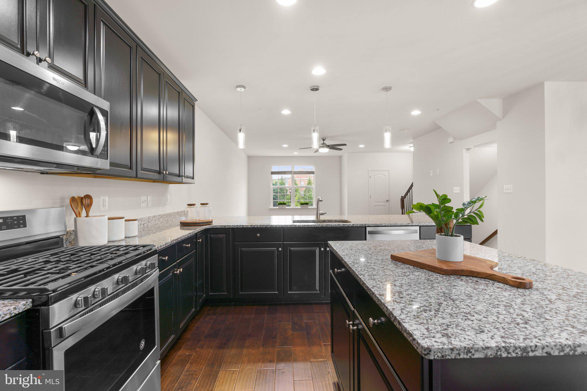 MORRIS PLACE - Residential Lease