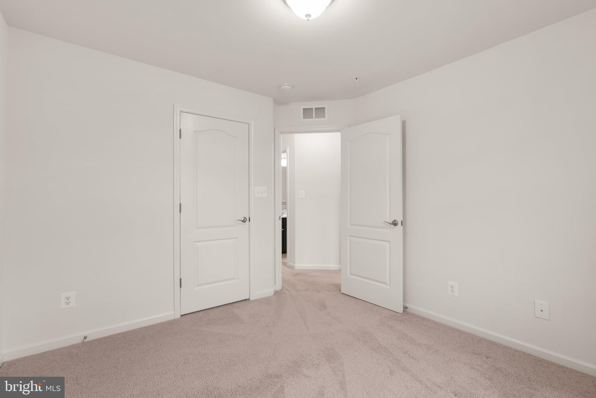 MORRIS PLACE - Residential Lease