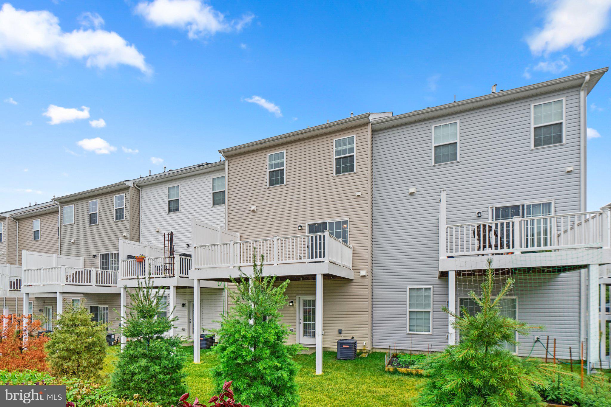 MORRIS PLACE - Residential Lease