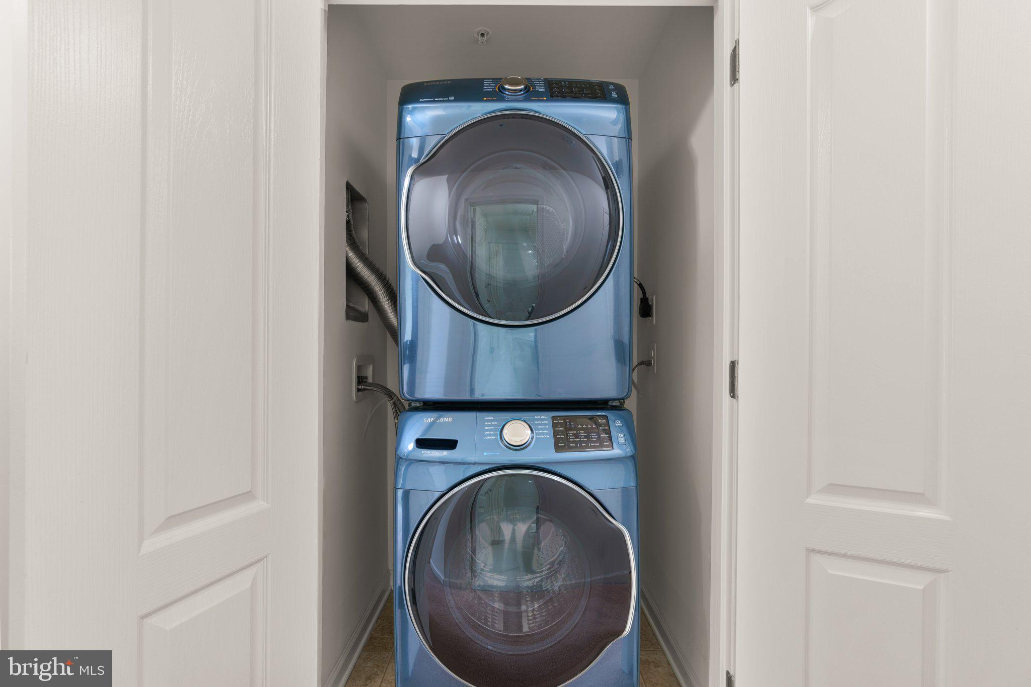 MORRIS PLACE - Residential Lease