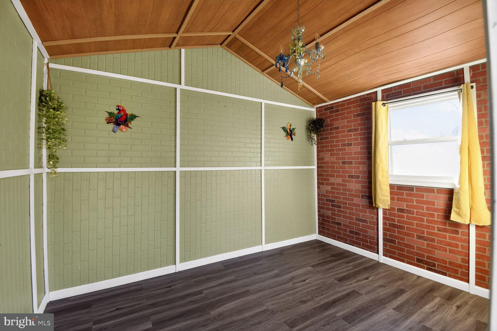 FOREST PARK - Residential