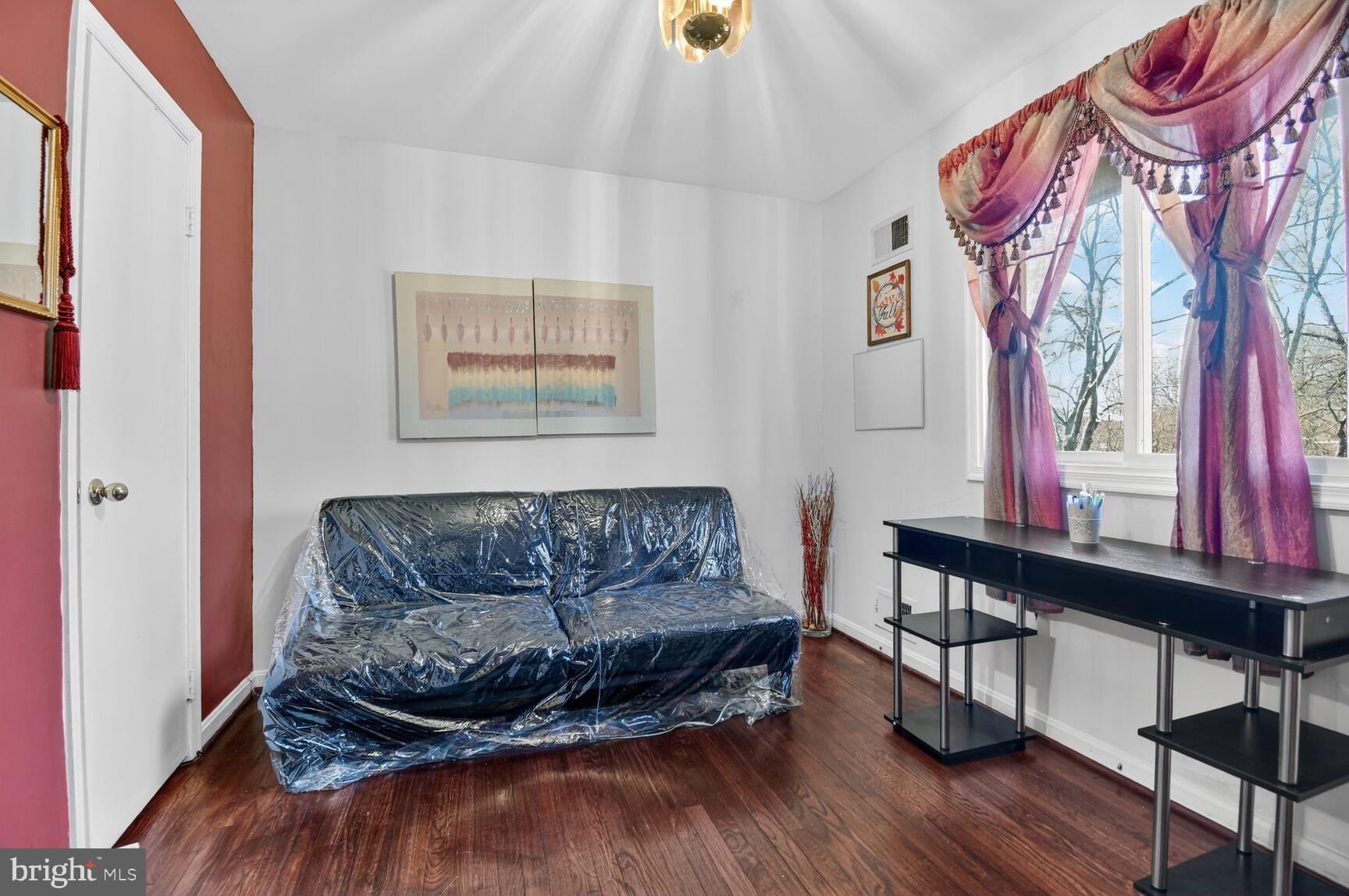 FOREST PARK - Residential