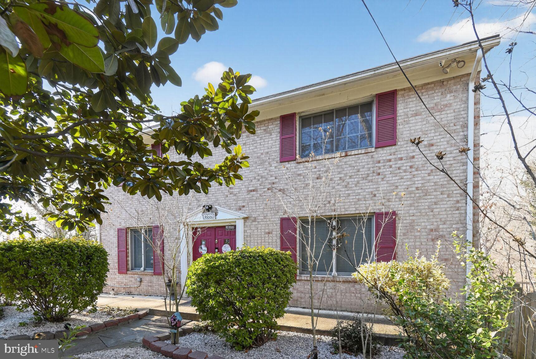 FOREST PARK - Residential