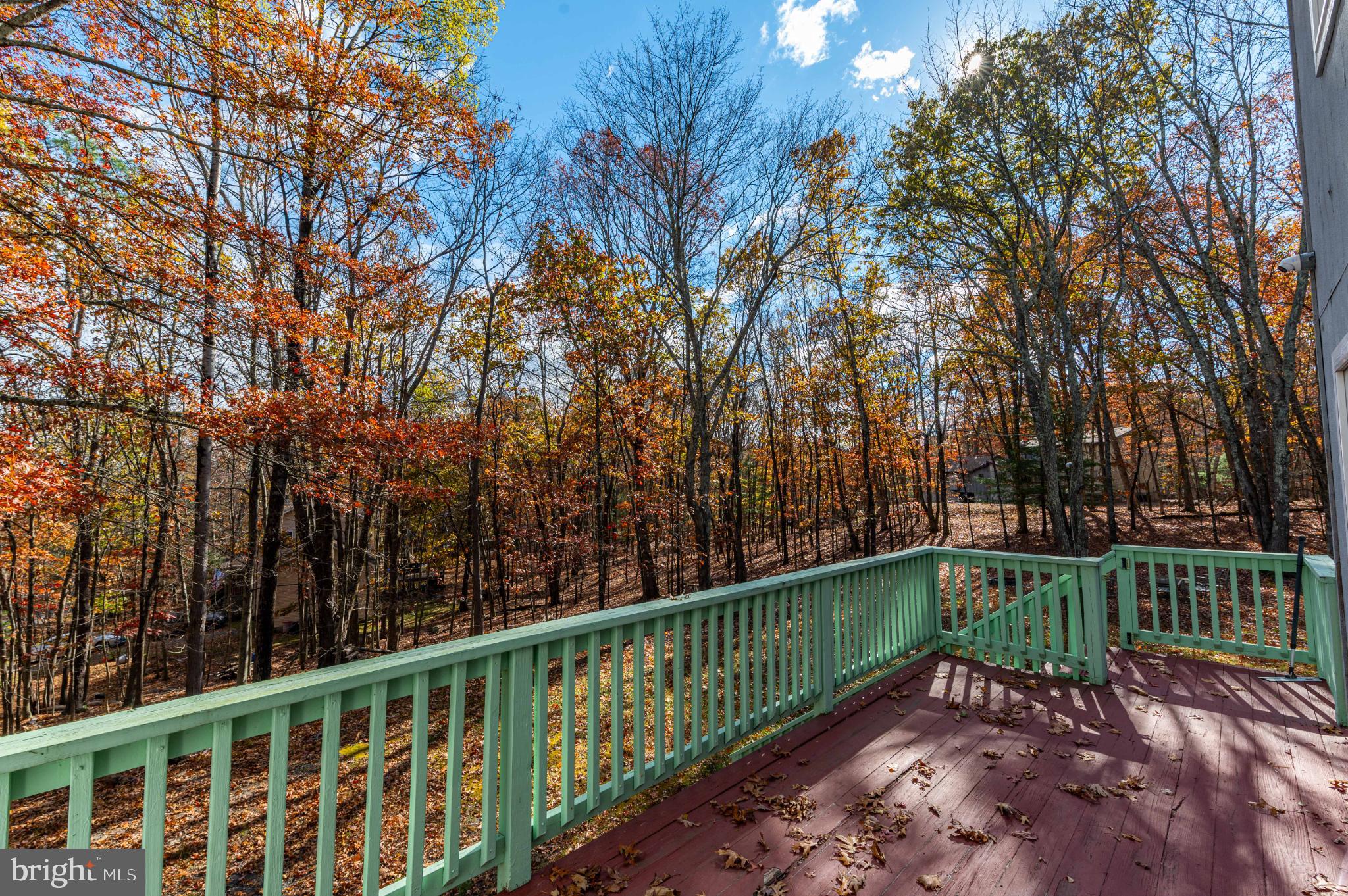 WINONA LAKES - Residential