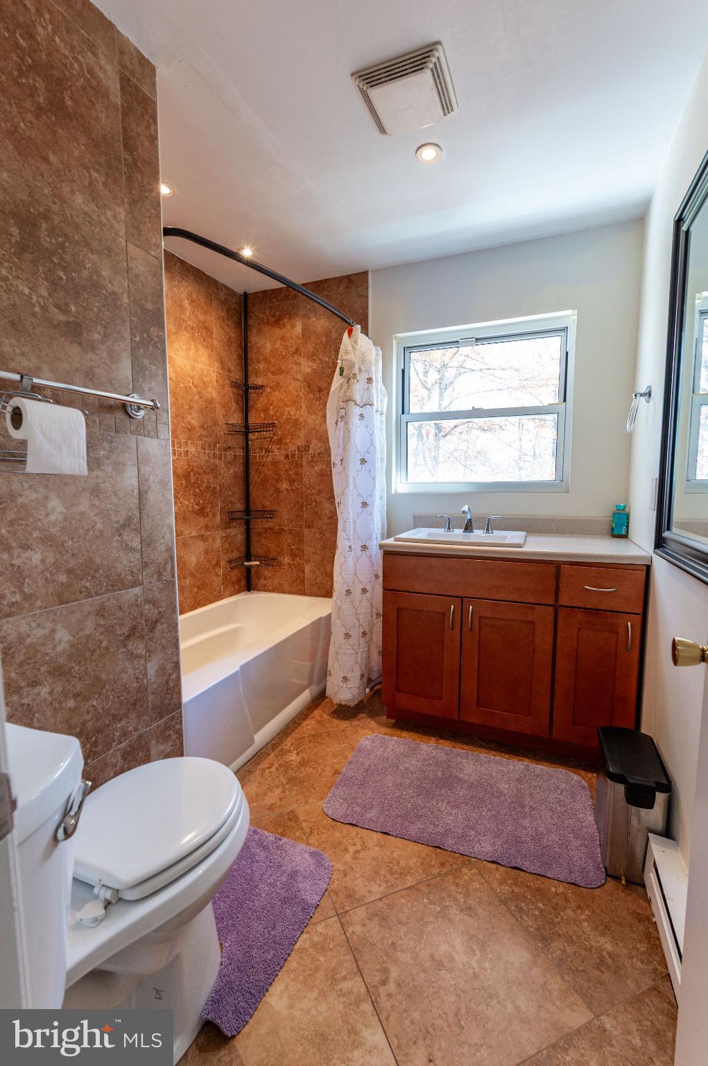 WINONA LAKES - Residential