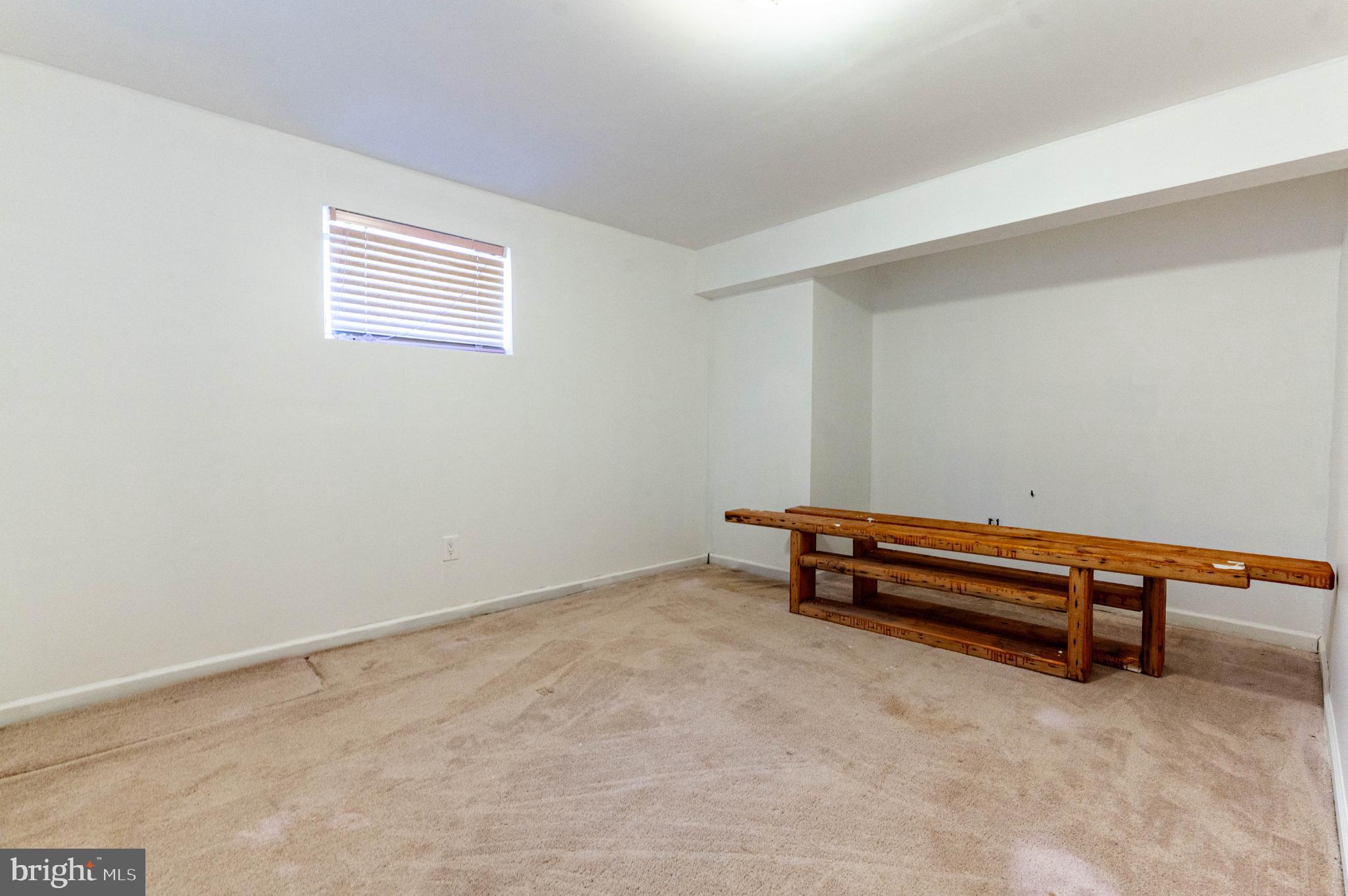 WINONA LAKES - Residential