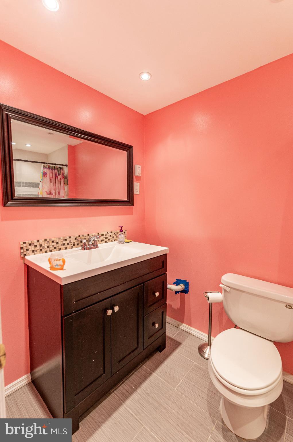 WINONA LAKES - Residential