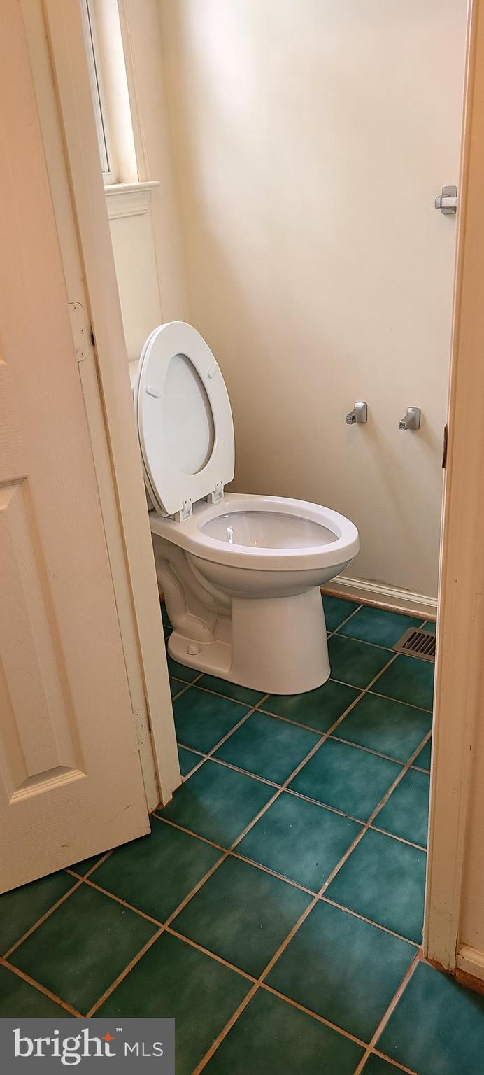 CROFTON VILLAGE - Residential