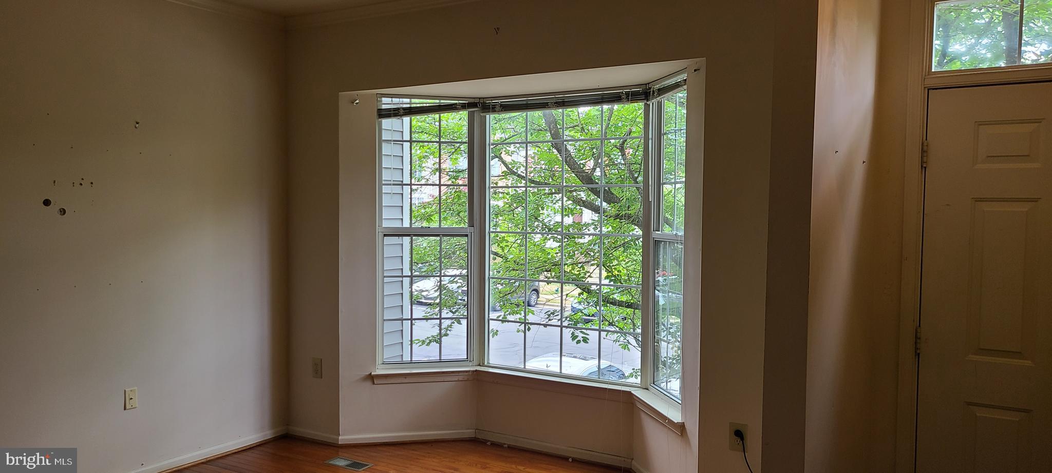 CROFTON VILLAGE - Residential