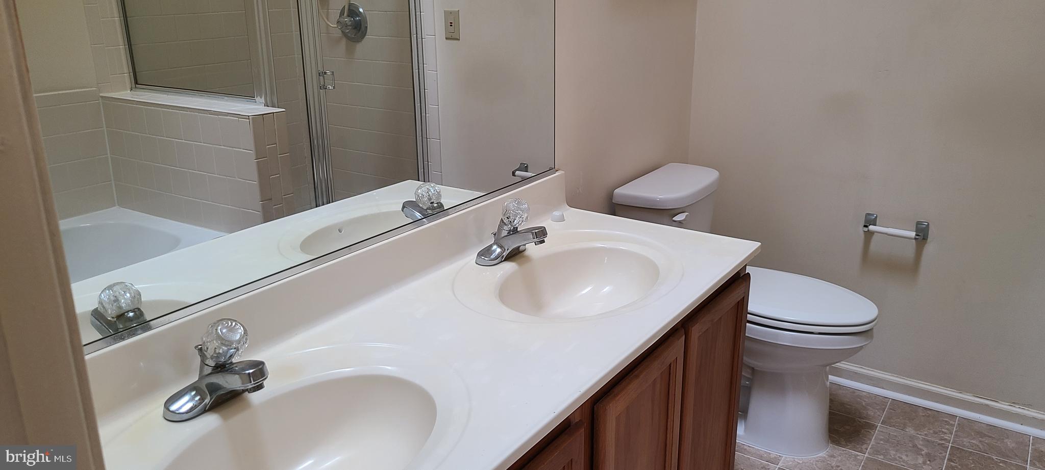 CROFTON VILLAGE - Residential