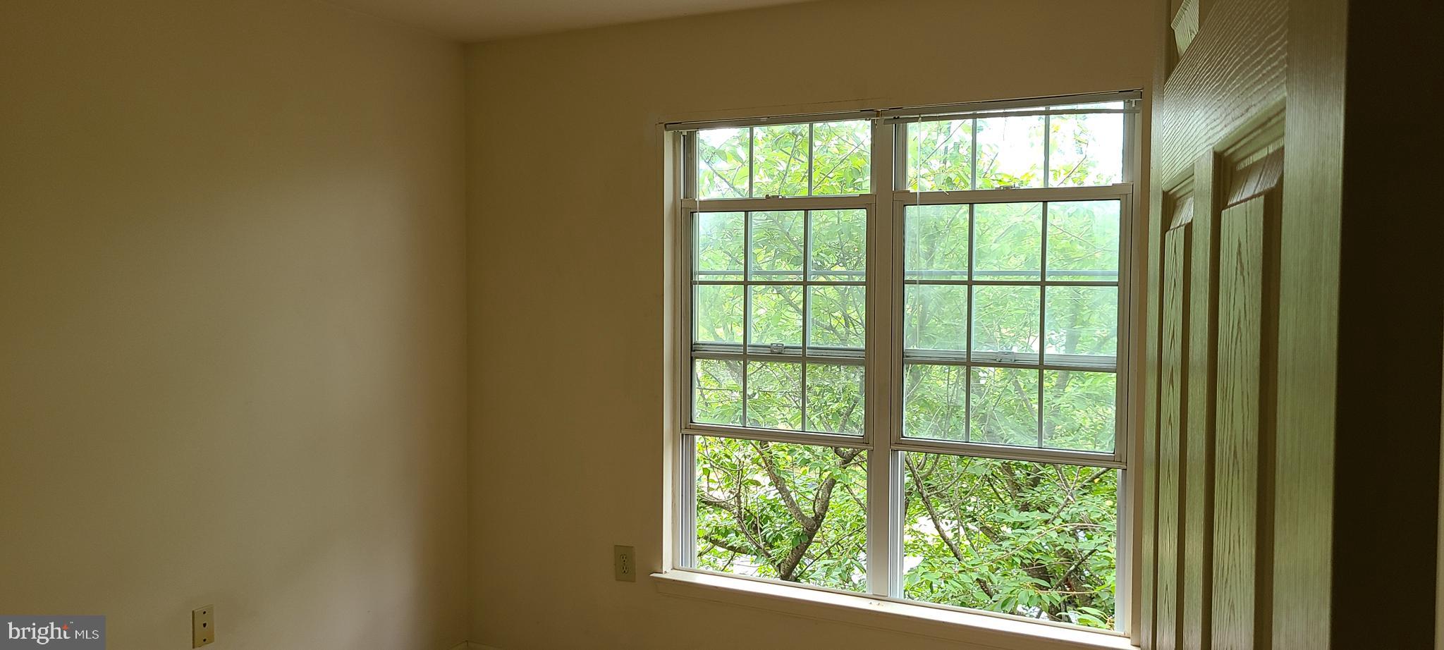 CROFTON VILLAGE - Residential