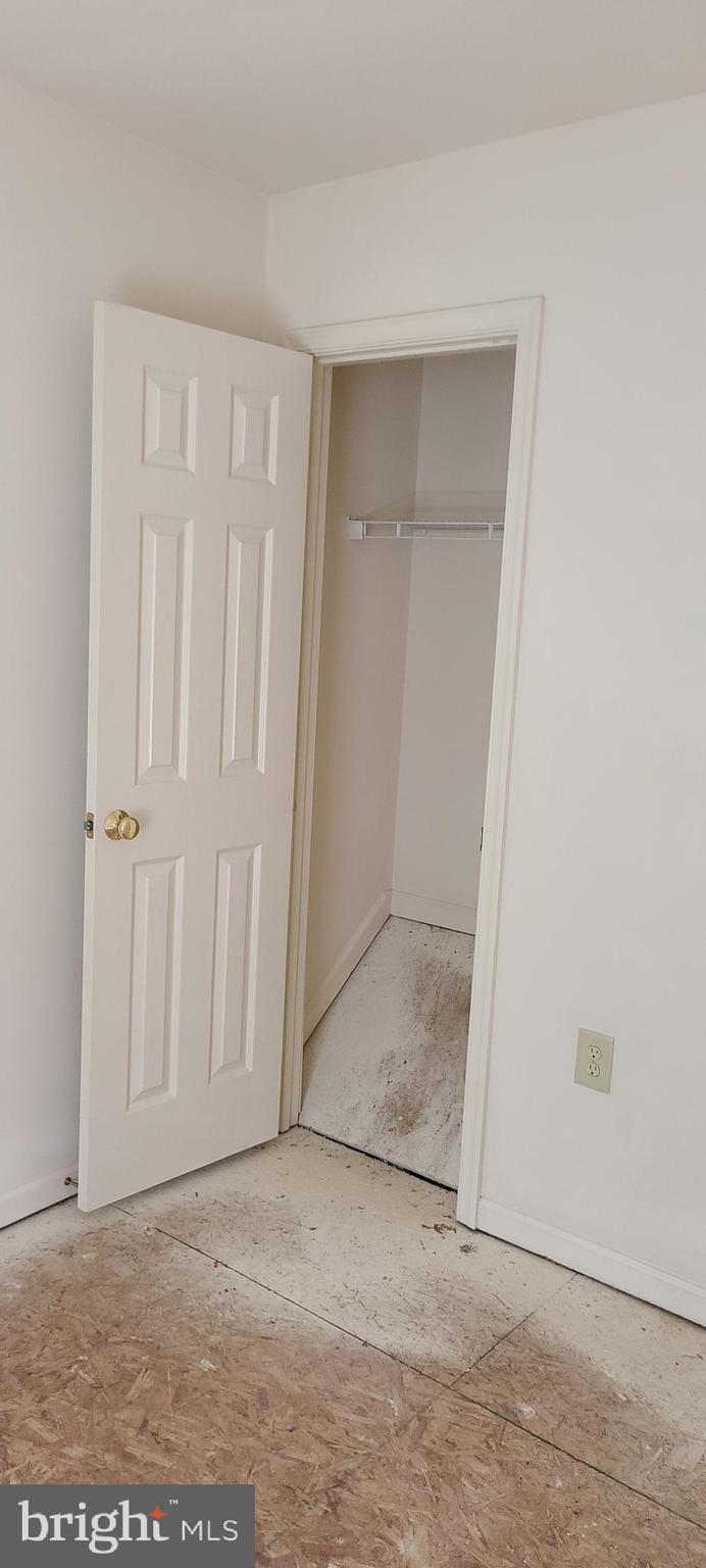 CROFTON VILLAGE - Residential