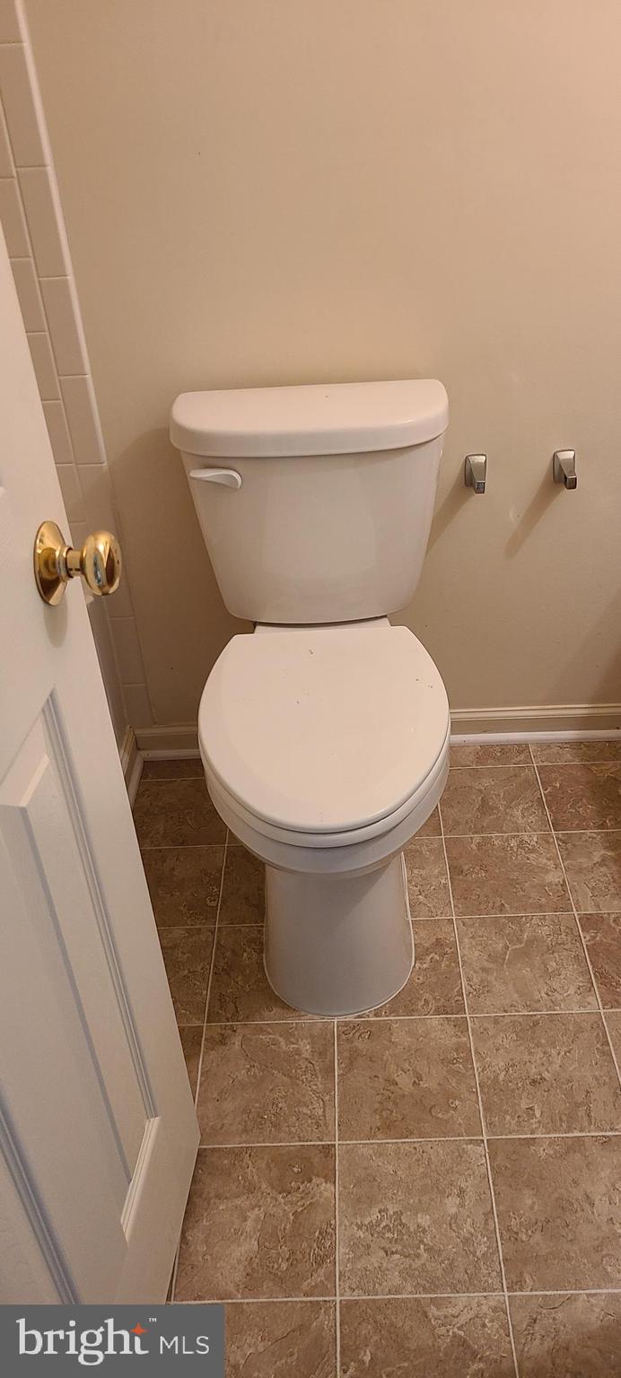 CROFTON VILLAGE - Residential