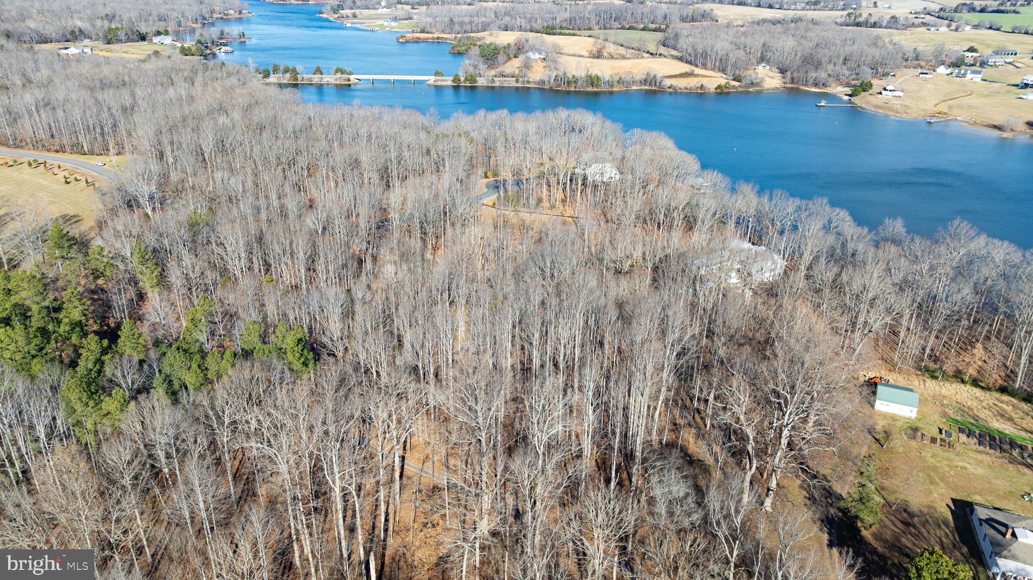 ESTATES AT TERRY'S RUN - Land