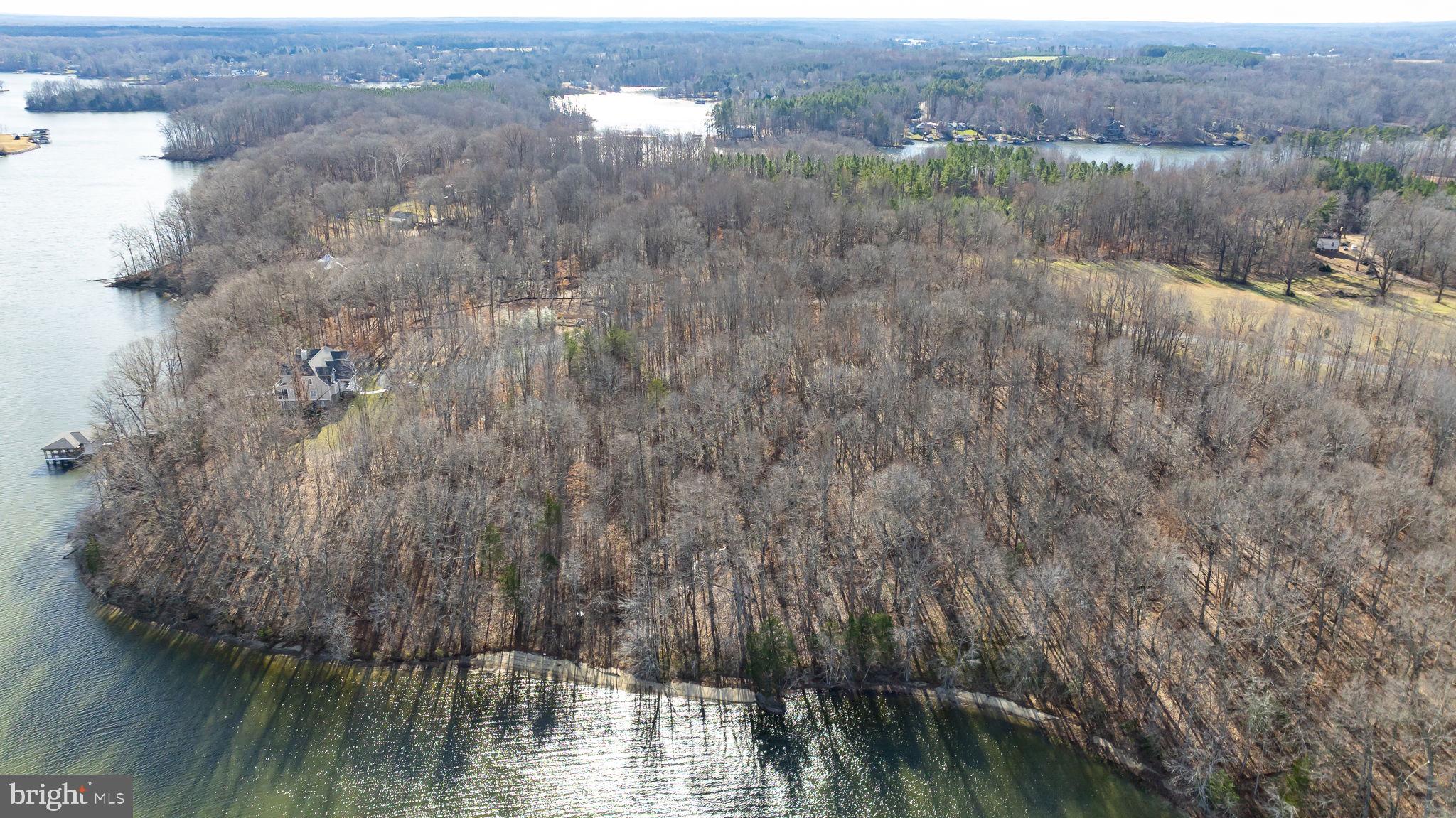 ESTATES AT TERRY'S RUN - Land