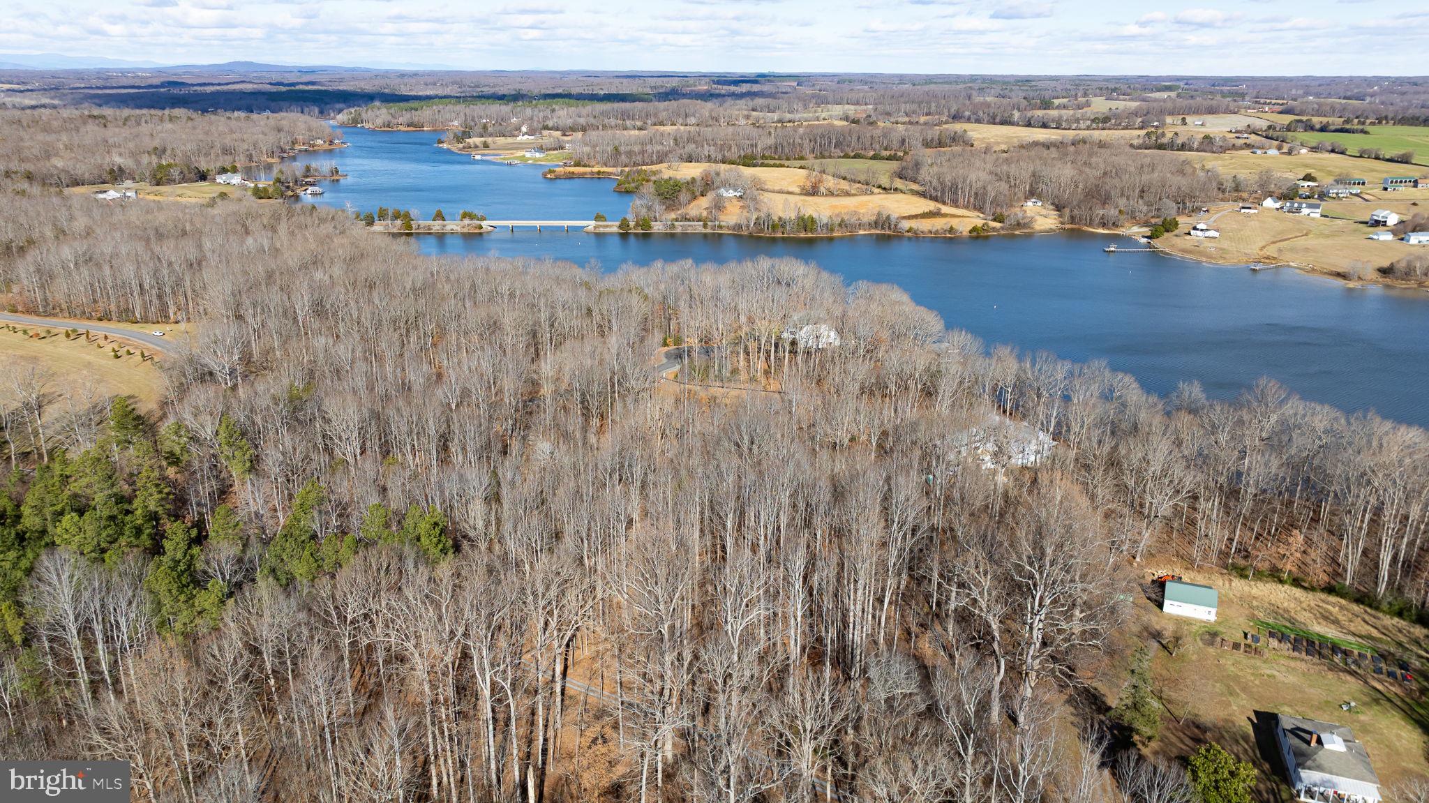 ESTATES AT TERRY'S RUN - Land